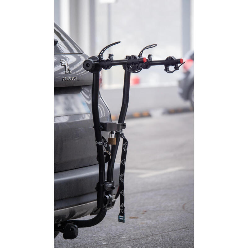 Suport biciclete suspendat pe cârligul de remorcare
