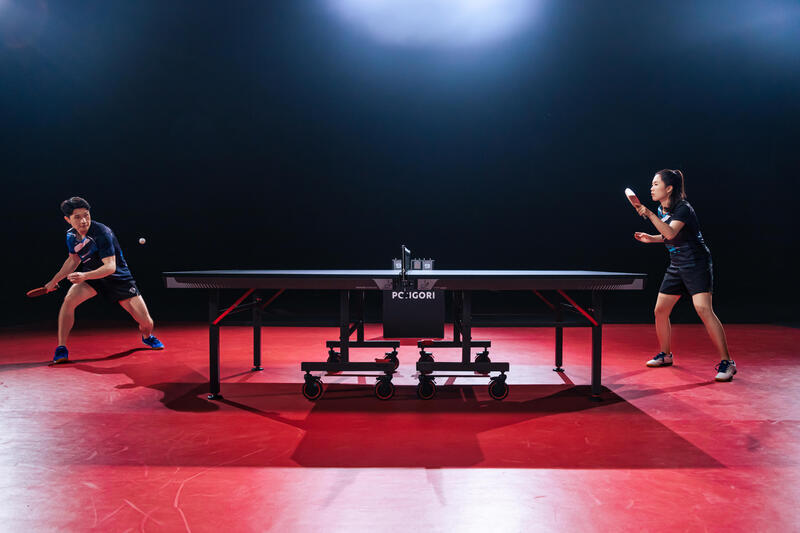 Stół do tenisa stołowego Pongori Club TTT 930 z homologacją ITTF i czarnymi blatami