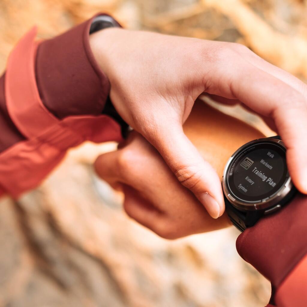 Montre connectee gps 900 by coros noire