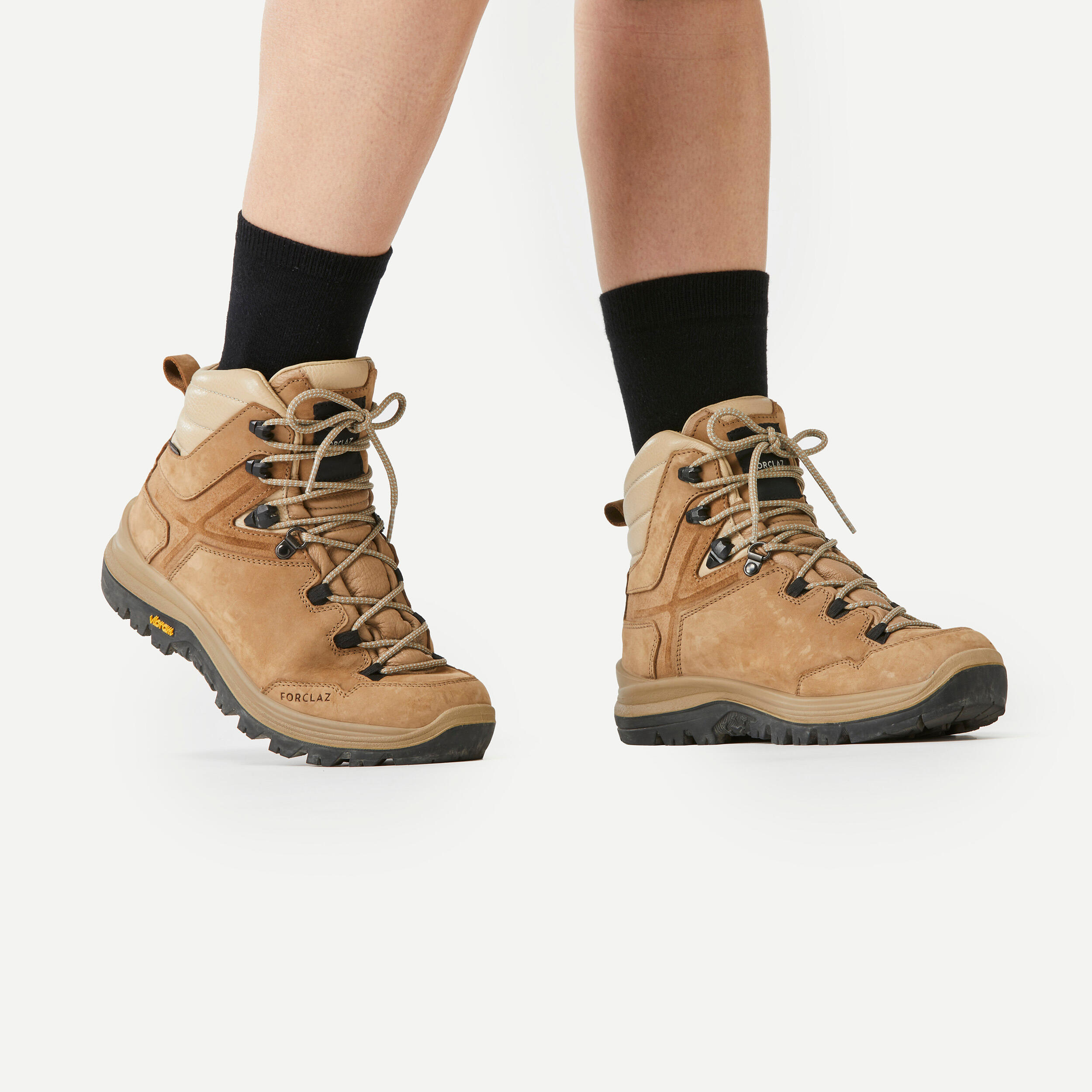 Moteriški odiniai neperšlampami žygių batai su „Vibram“ padu „MT500 Leather“ - „Decathlon“ Moteriški odiniai neperšlampami žygių batai su „Vibram“ padu „MT500 Leather“ - „Decathlon“