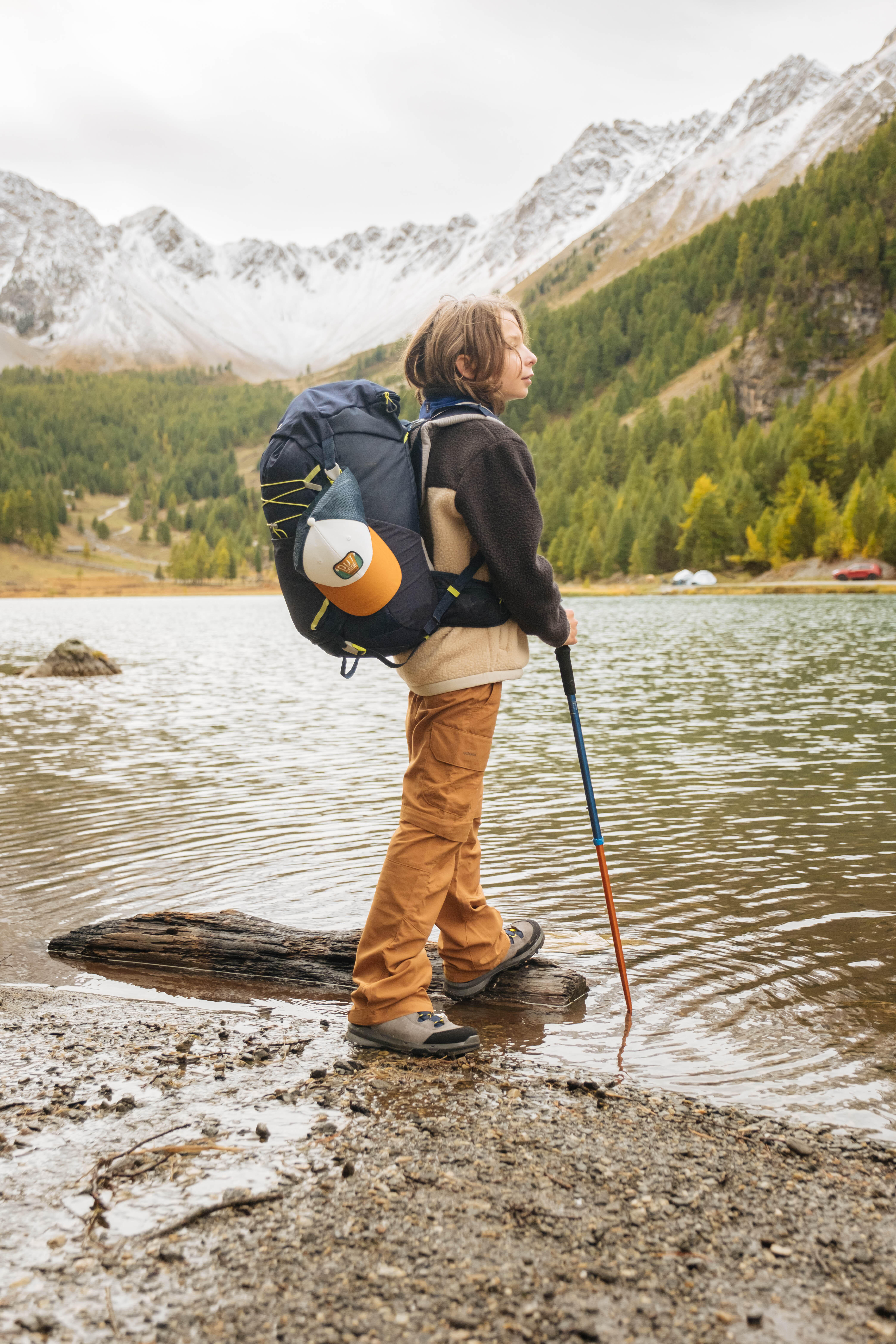 Kids’ 28 L Hiking Backpack - MH 500 Navy Blue - QUECHUA