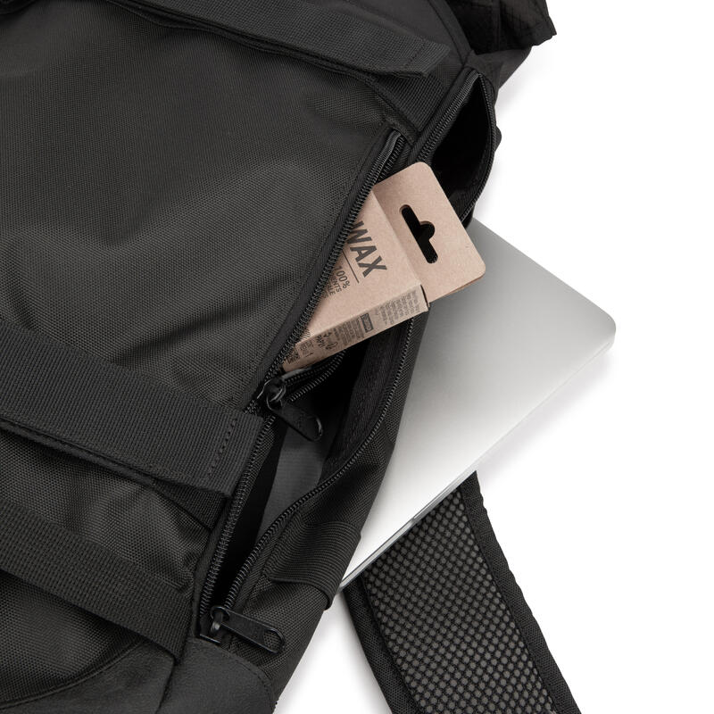 Gördeszka hátizsák, rolltop, szerszámként használható csattal - BP500 