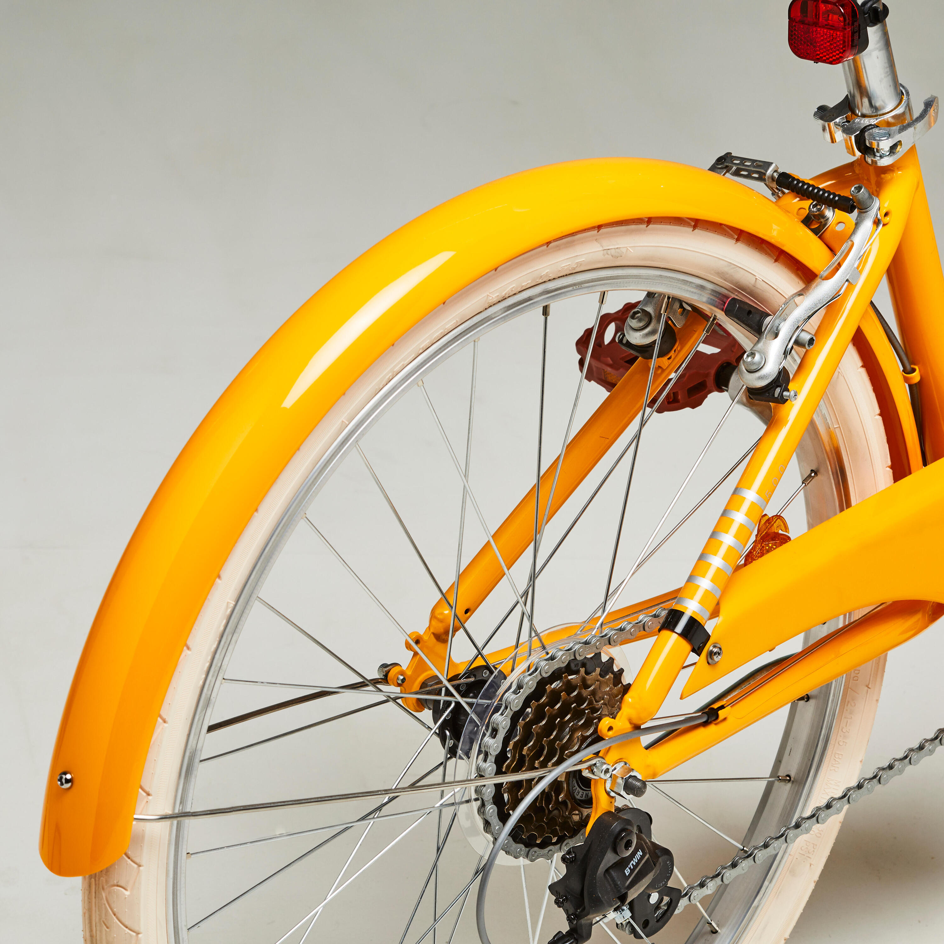 Kids' 24" 9-12 Years City Bike 500 13/25