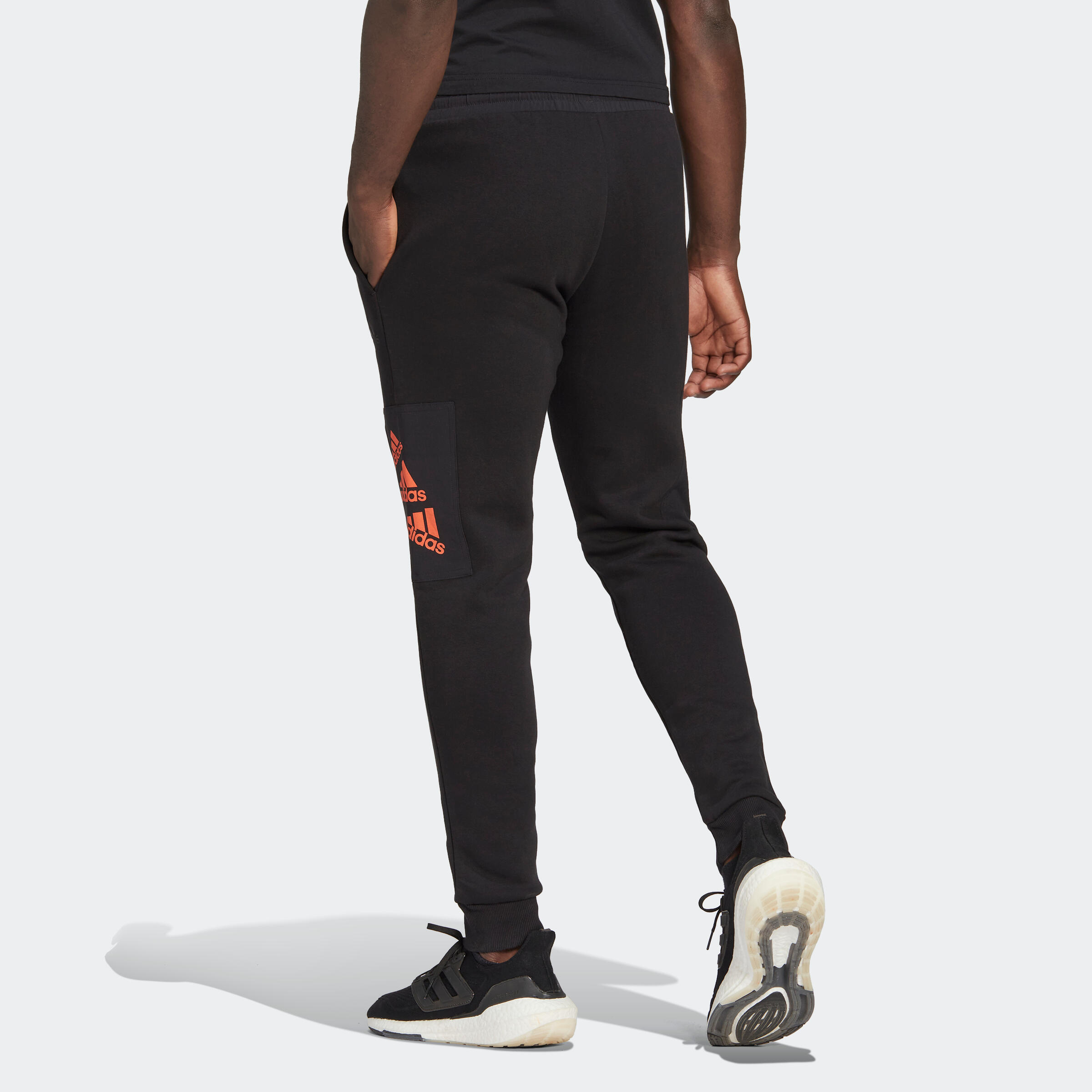 ADIDAS Broek voor fitness en soft training heren Brand Love zwart |  Decathlon