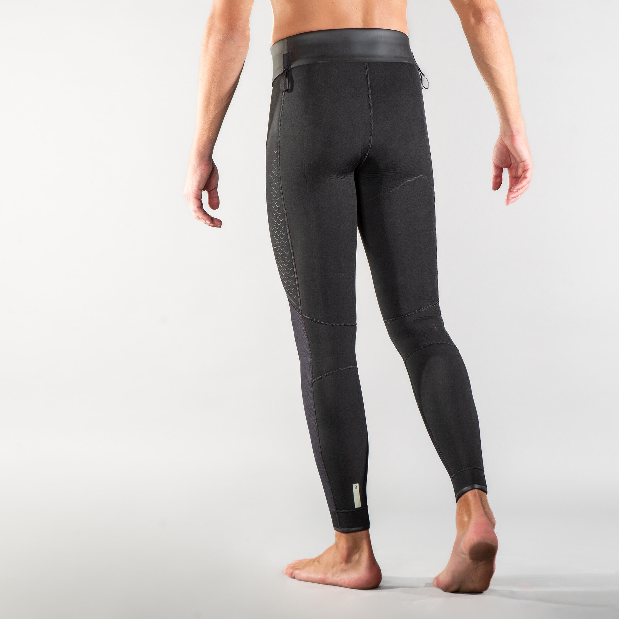 DECATHLON Pánske potápačské neoprénové nohavice 5 mm SPF 900 čierne S · záber 4