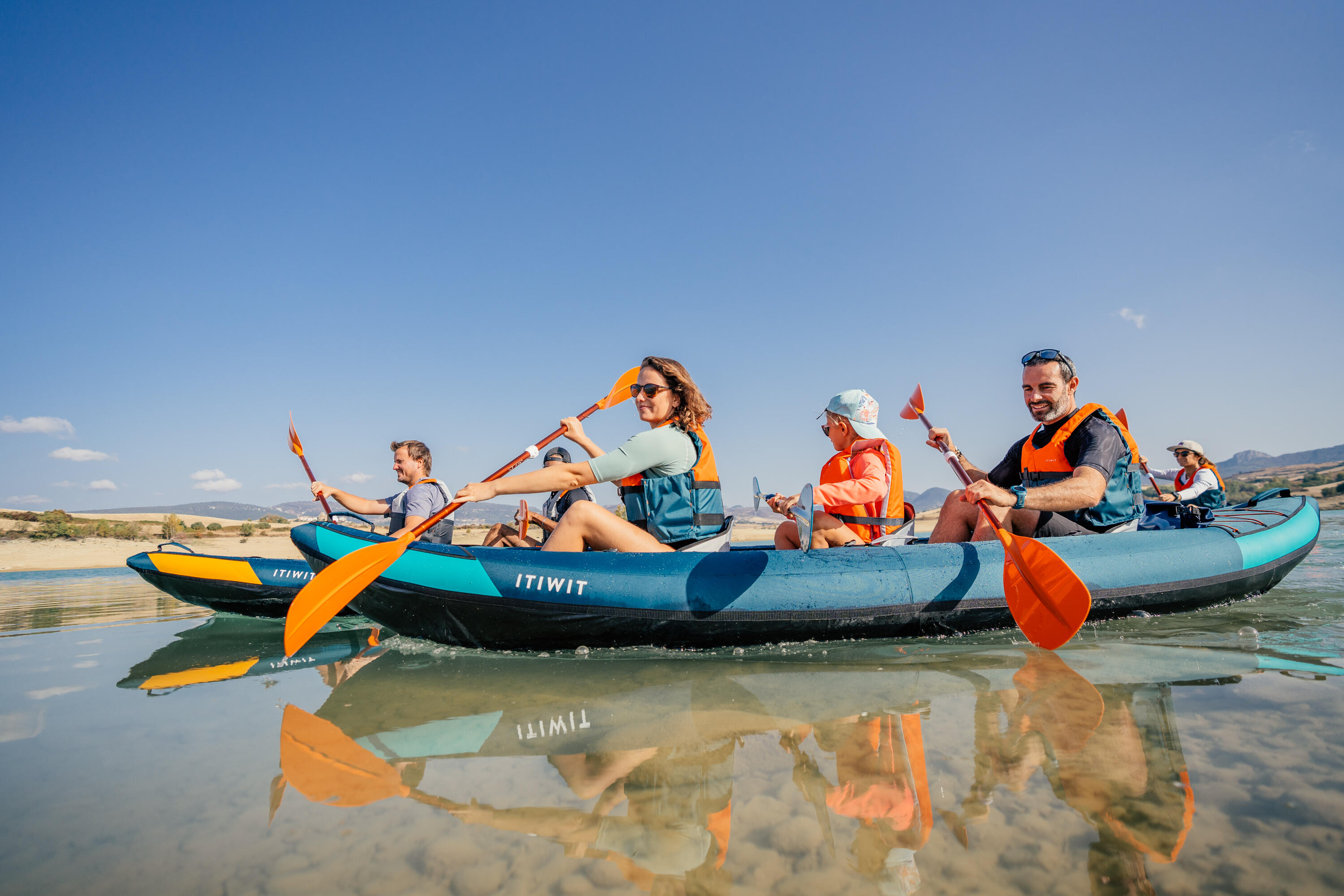 Canoé kayak gonflable de randonnée 2/3 places 20/27