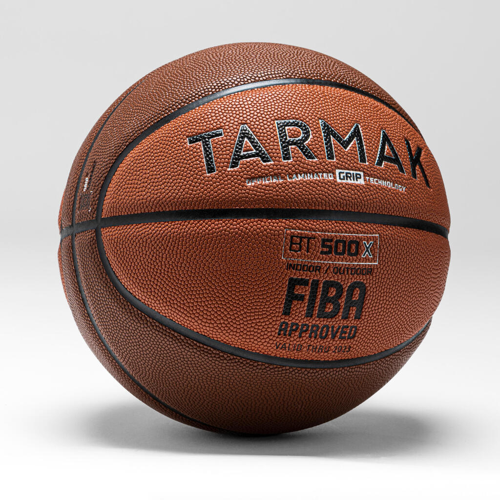  pieaugušo 7. izmēra basketbola bumba “bt500 grip”, brūna/oranža