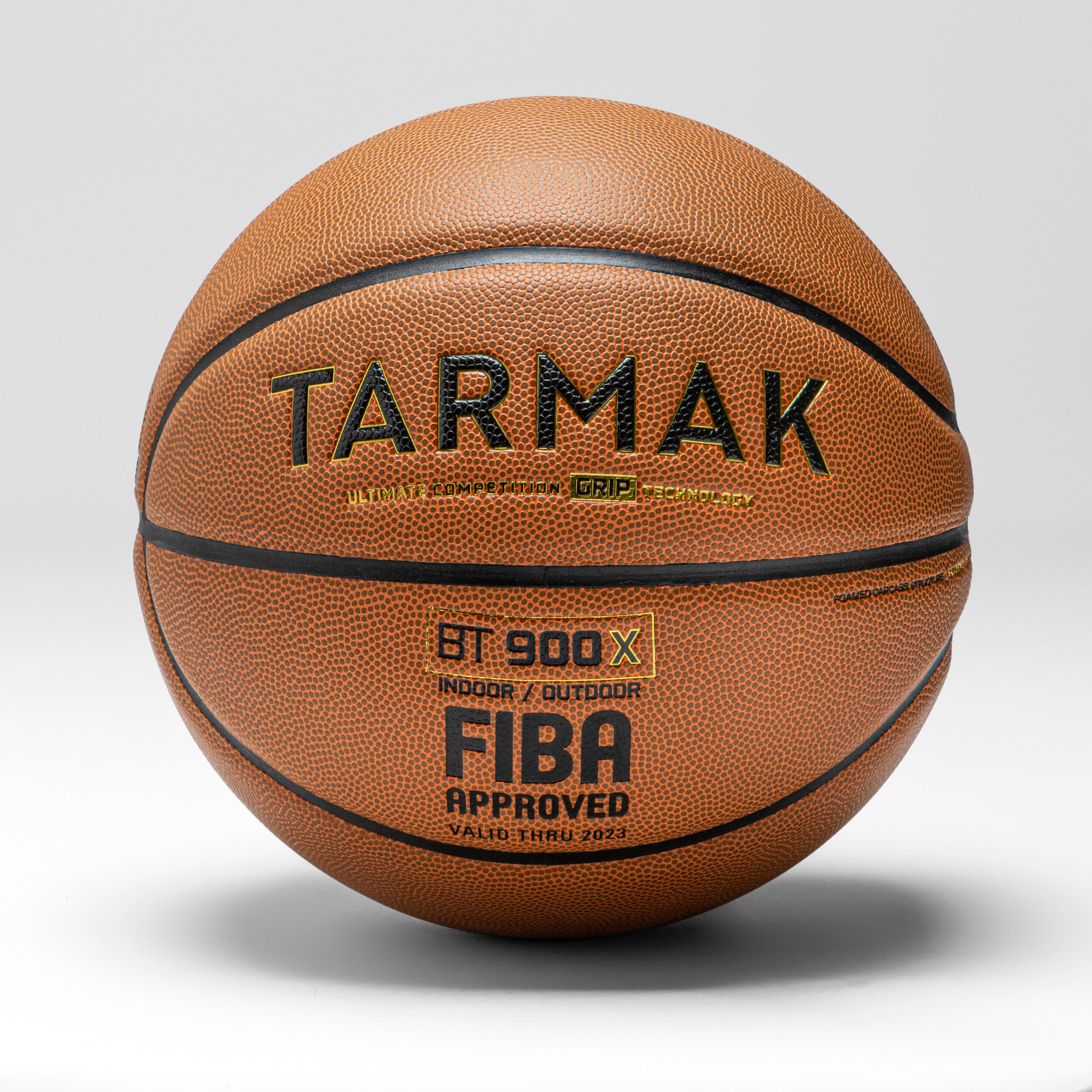 Size 7 FIBA Basketball BT900 Grip Touch - Orange 1/6
