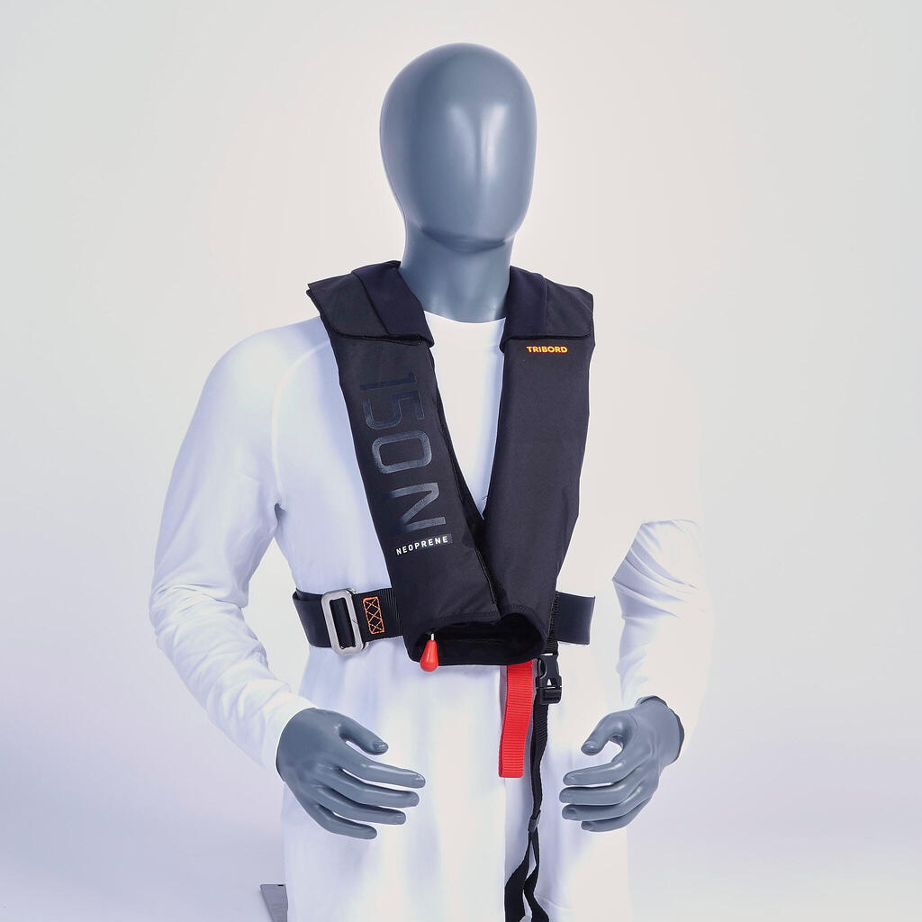 Pieaugušo piepūšama glābšanas veste “LJ 150N+ Air”, ierobežota izlaiduma modelis, melna