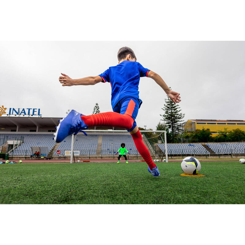 BOTAS DE FÚTBOL NIÑO CON CORDONES VIRALTO I FG AZUL Y BLANCO