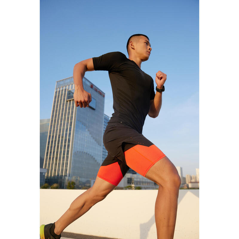 Camiseta running sin costuras Hombre - KIPRUN Run 500 Comfort Skin Negro 