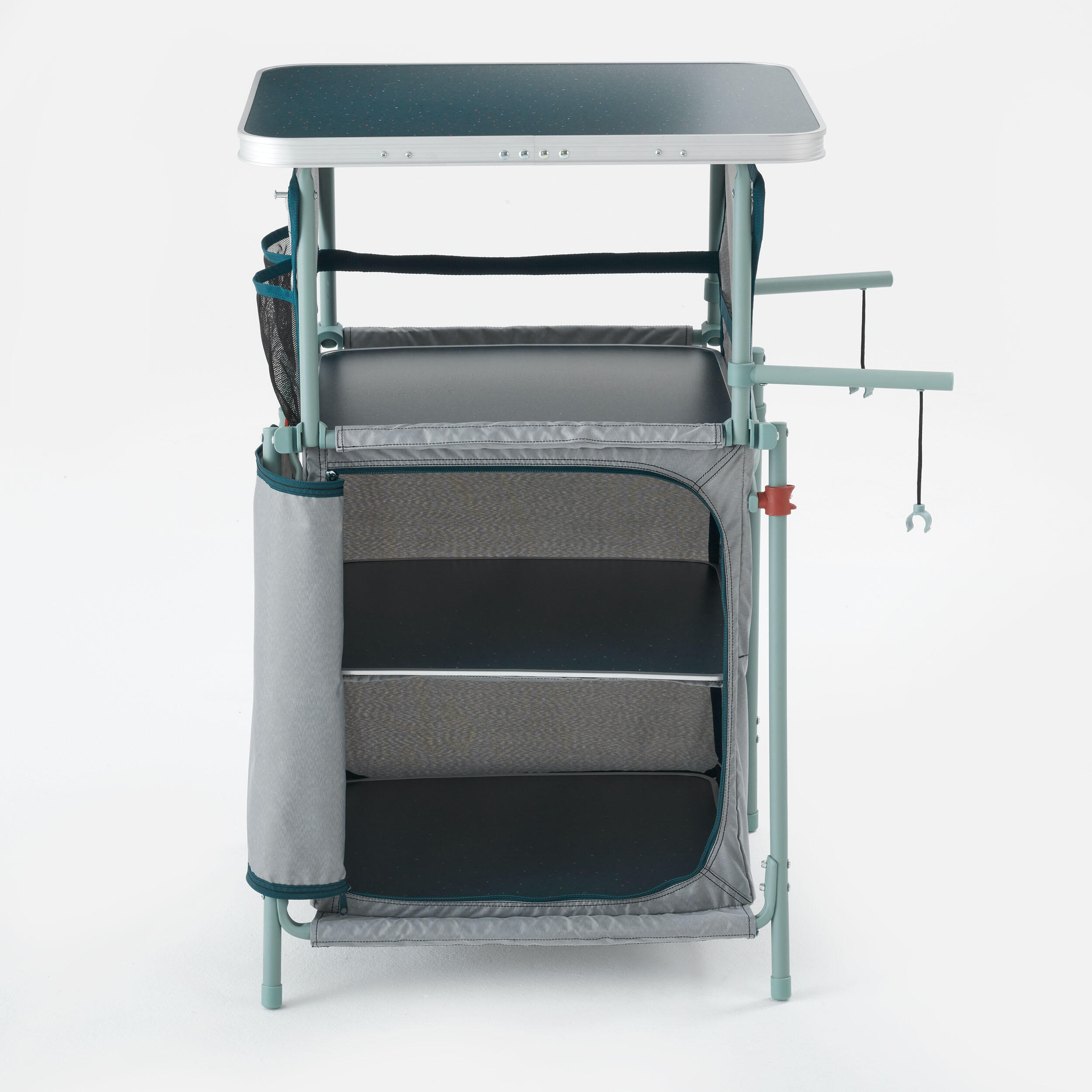 FOLDING AND COMPACT CAMPING STORAGE UNIT 4/10