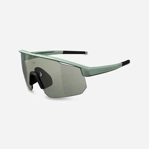 
      Fahrradbrille Perf 500 Light photochrom Damen/Herren grau 
  