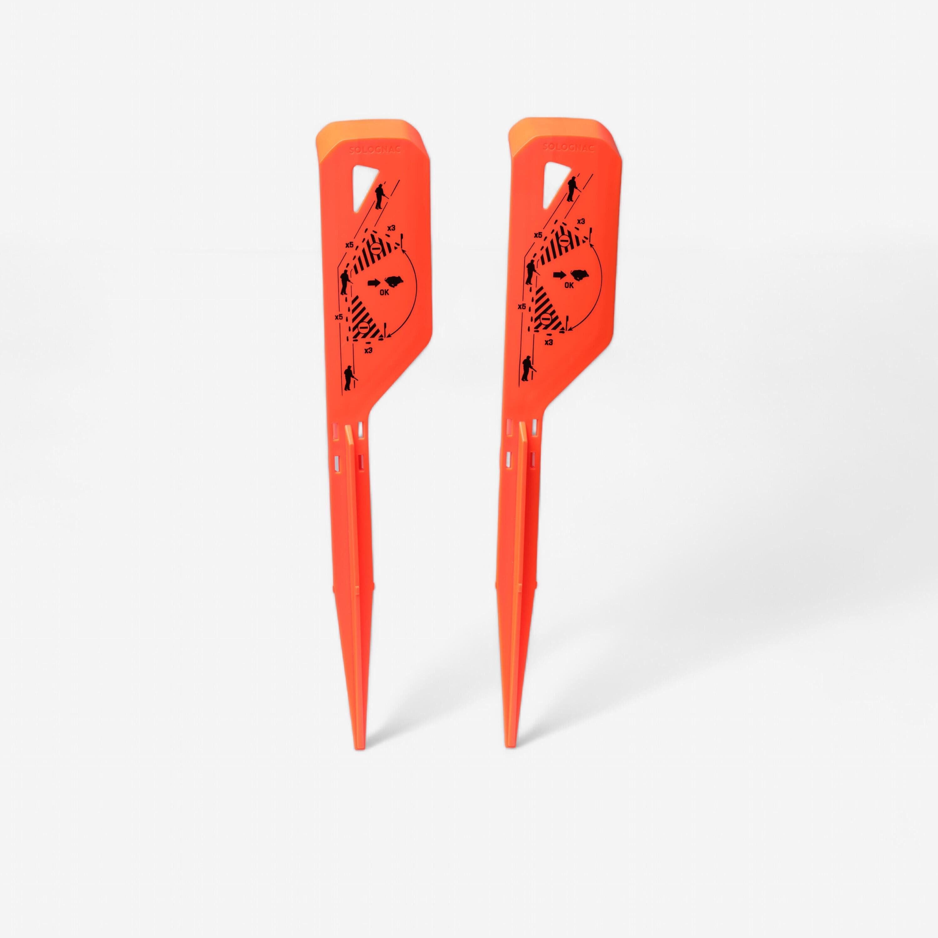 SOLOGNAC 30° angle plastic marker pegs x2 - Orange