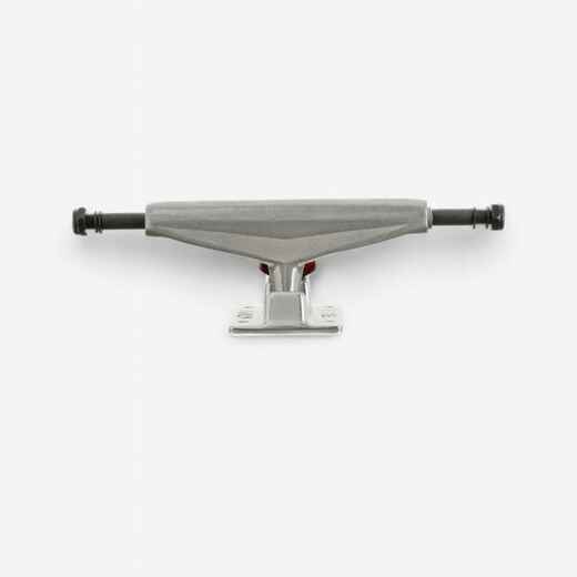 
      Skateboard-Truck Fury Baseplate geschmiedet 8,25" (20,96 mm)
  