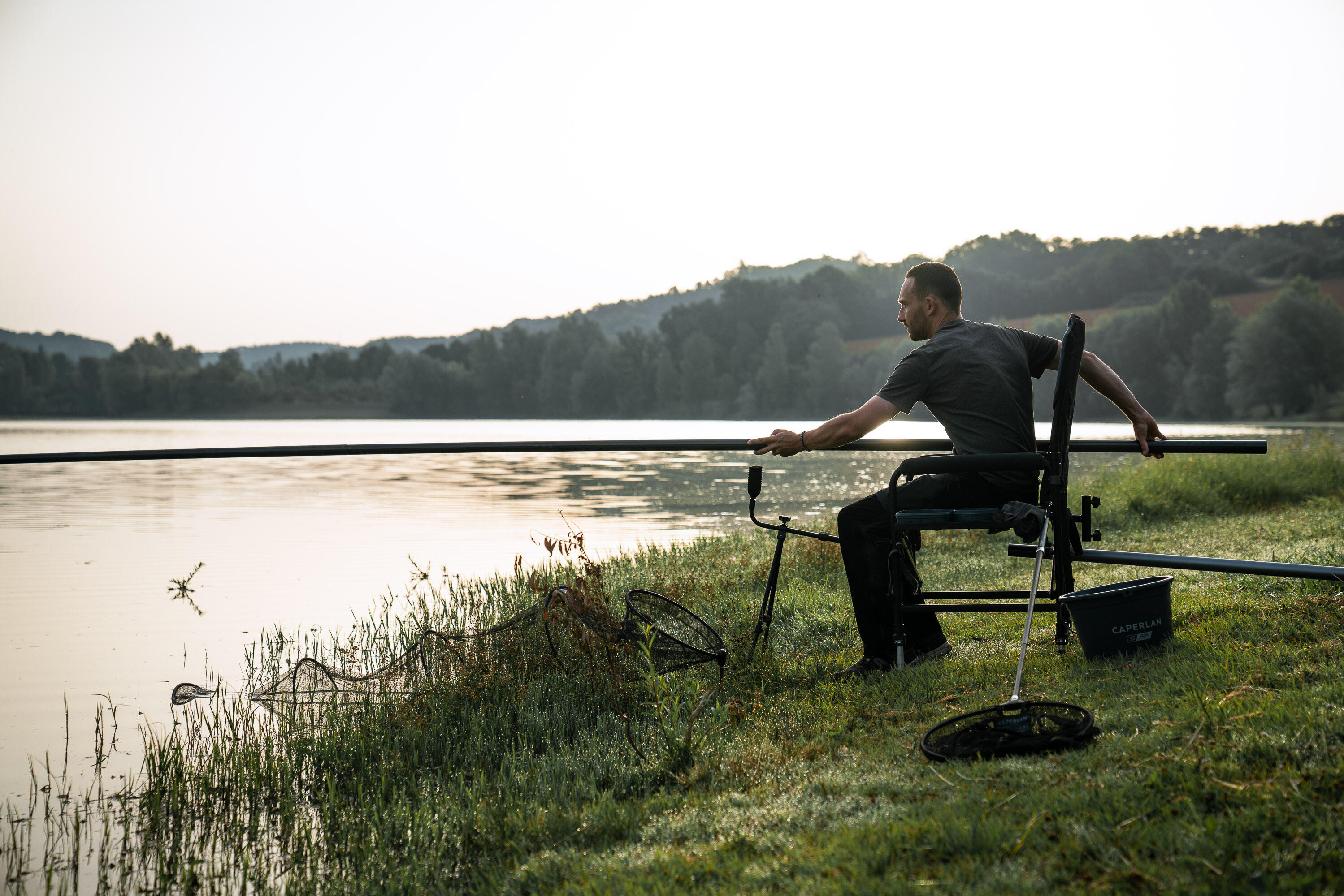 CANNE NORTHLAKE 100 8M POUR LA PÊCHE DU POISSON BLANC A LA CANNE A EMMANCHEMENT 10/14