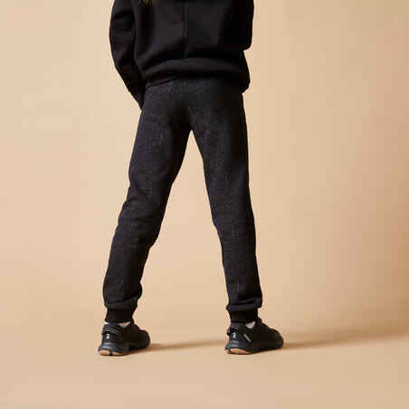Παιδικό παντελόνι για τζόκινγκ από πενιέ ύφασμα 500 - Μαύρο με στάμπα