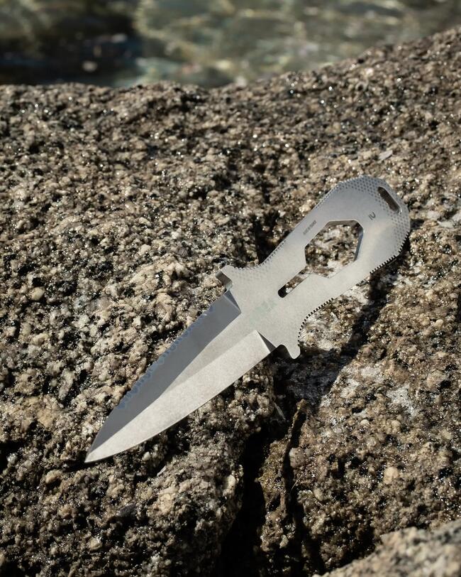 couteau de chasse sous-marine