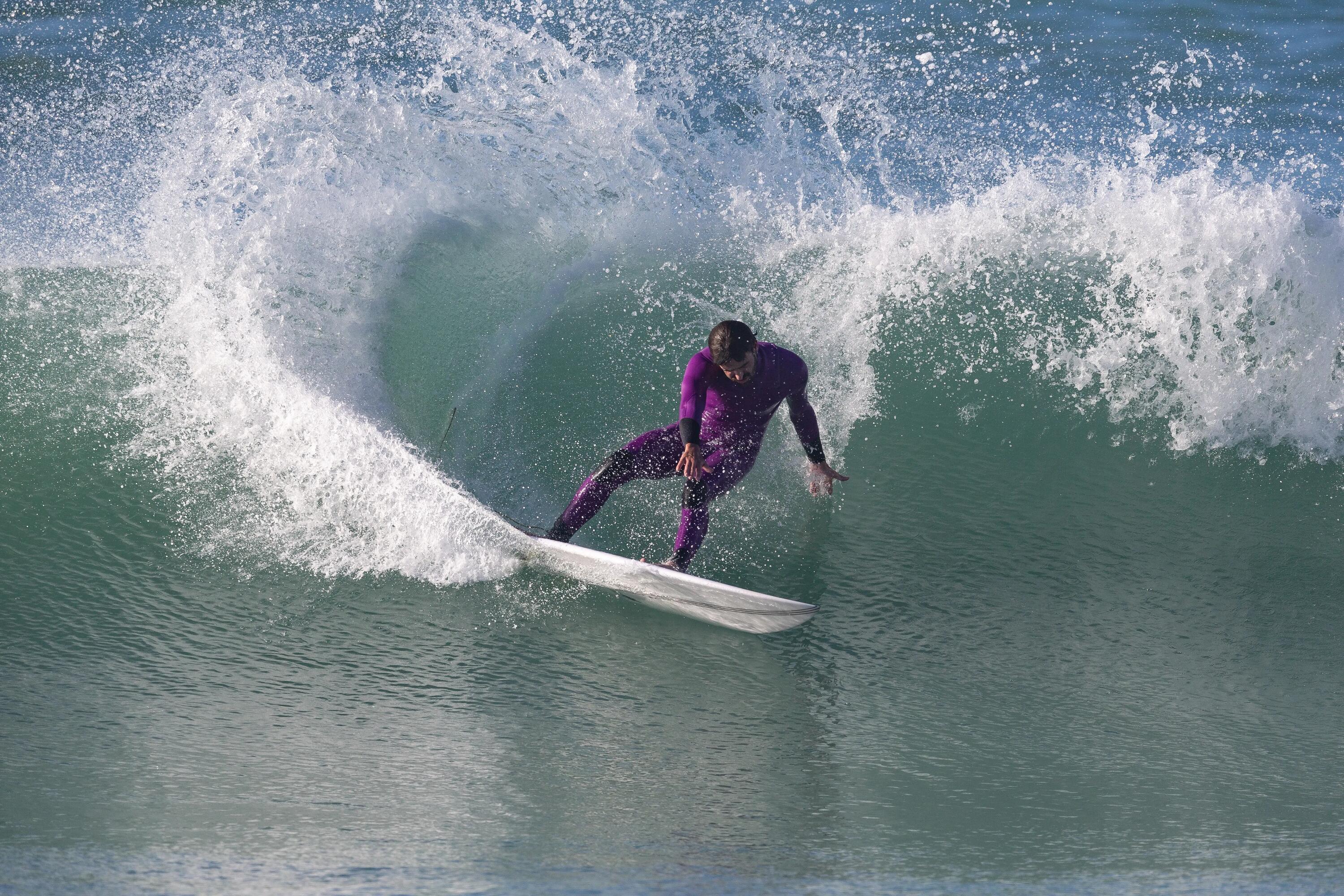Combinezon surf neopren 4/3 mm 900 Fuchsia Bărbați 23/24
