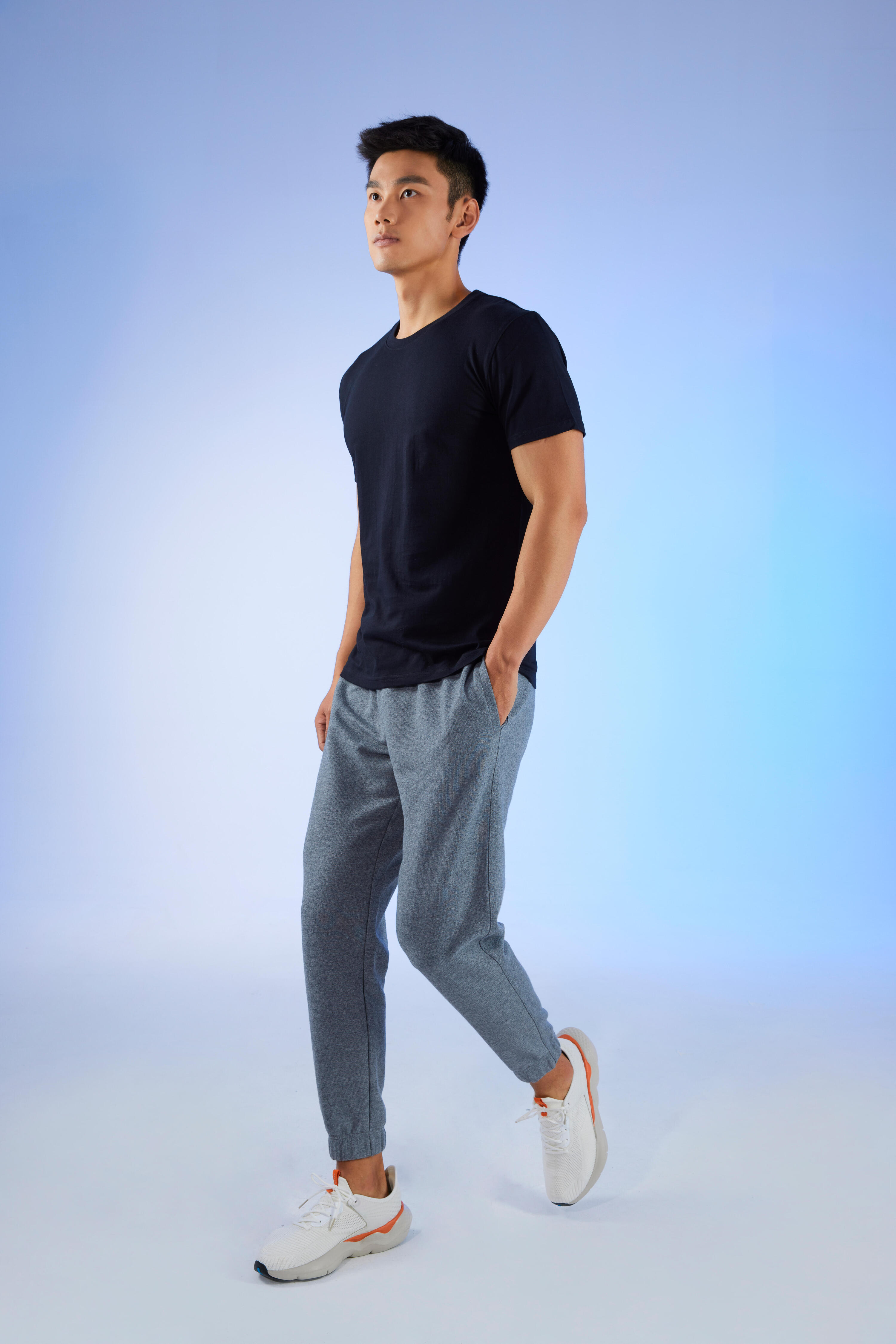 Calças de Fitness Corte Regular Homem Cinzento-aço 27/41