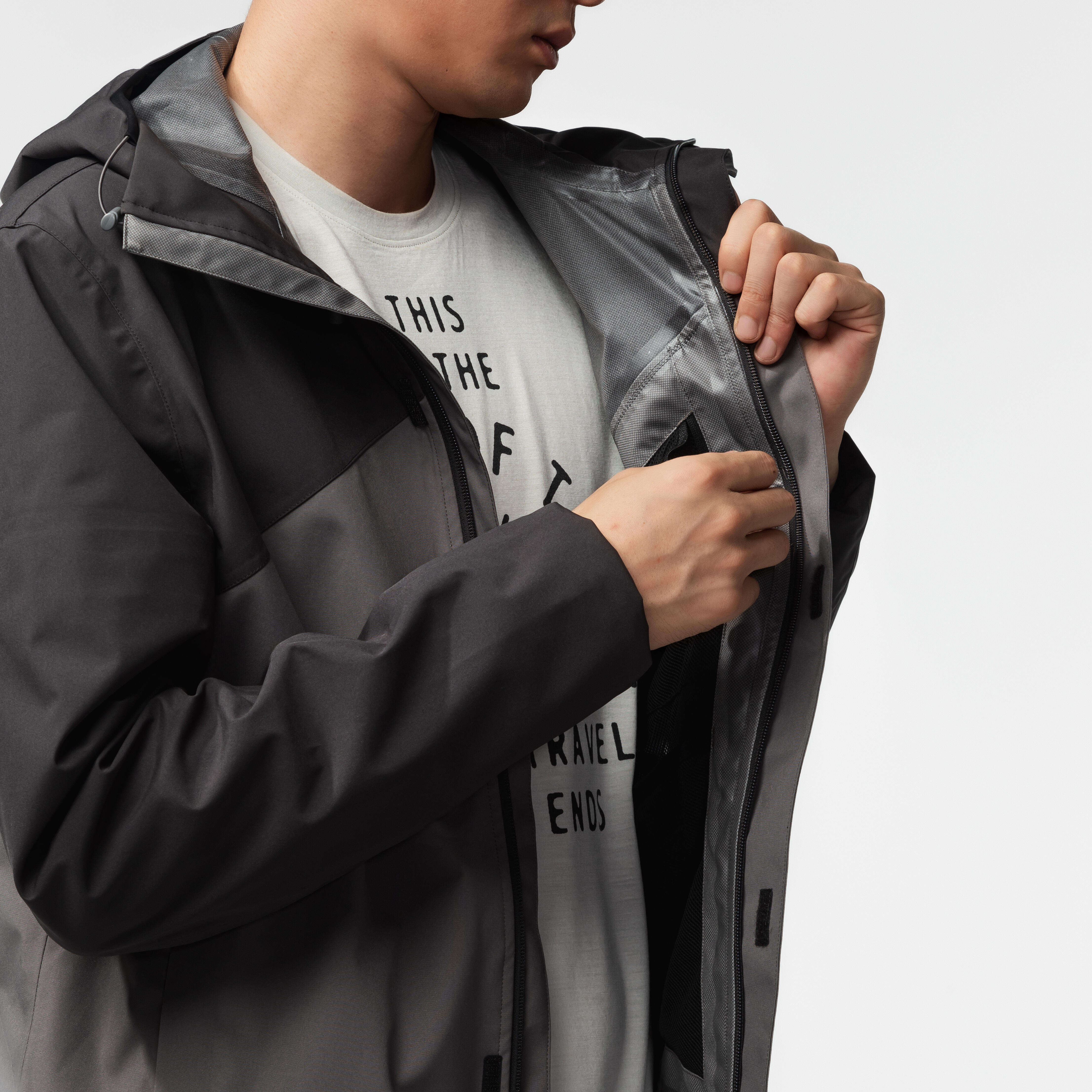 Men's Waterproof Hiking Jacket - MH150 - Carbon Grey