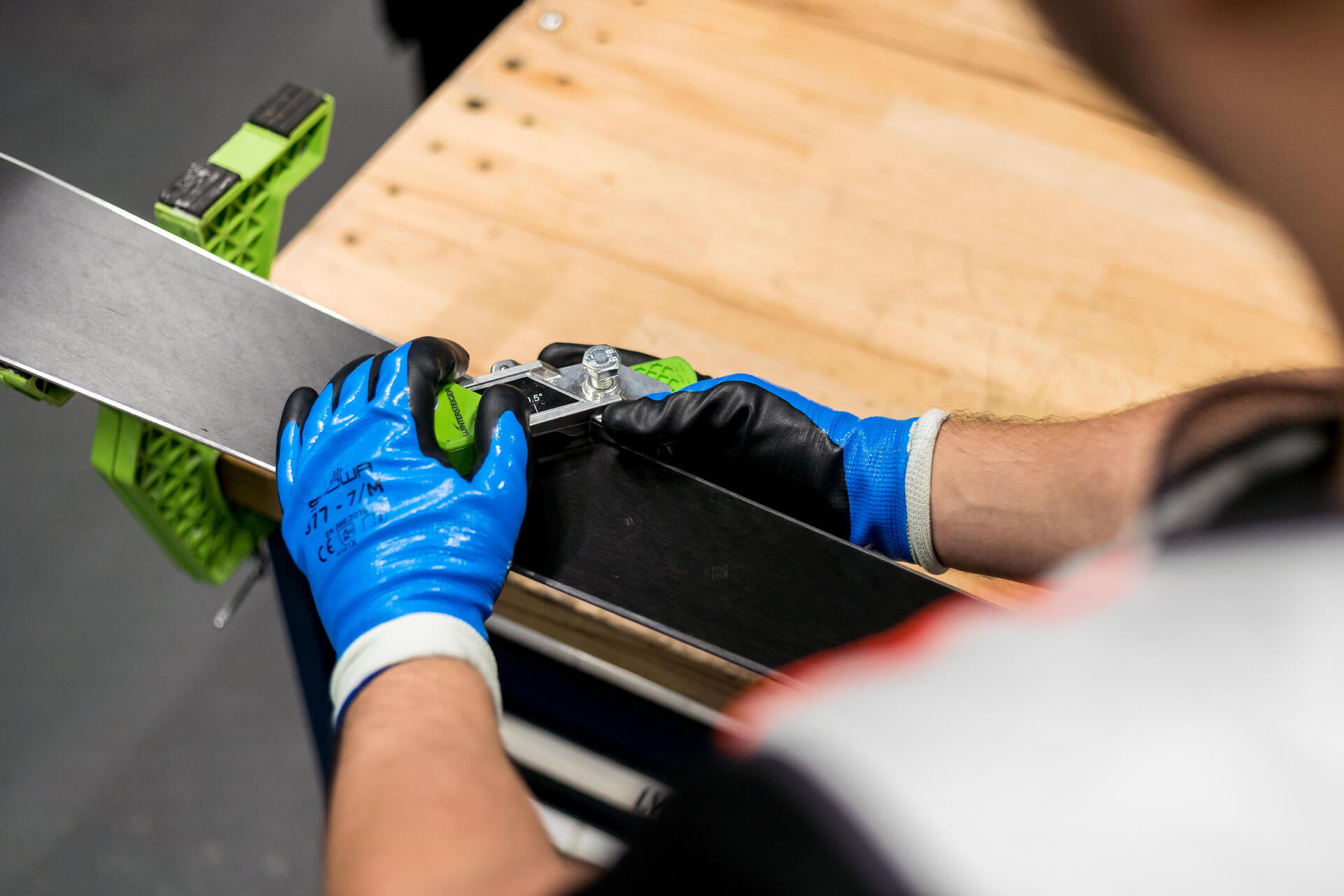 Notre guide d'affûtage pour votre snowboard