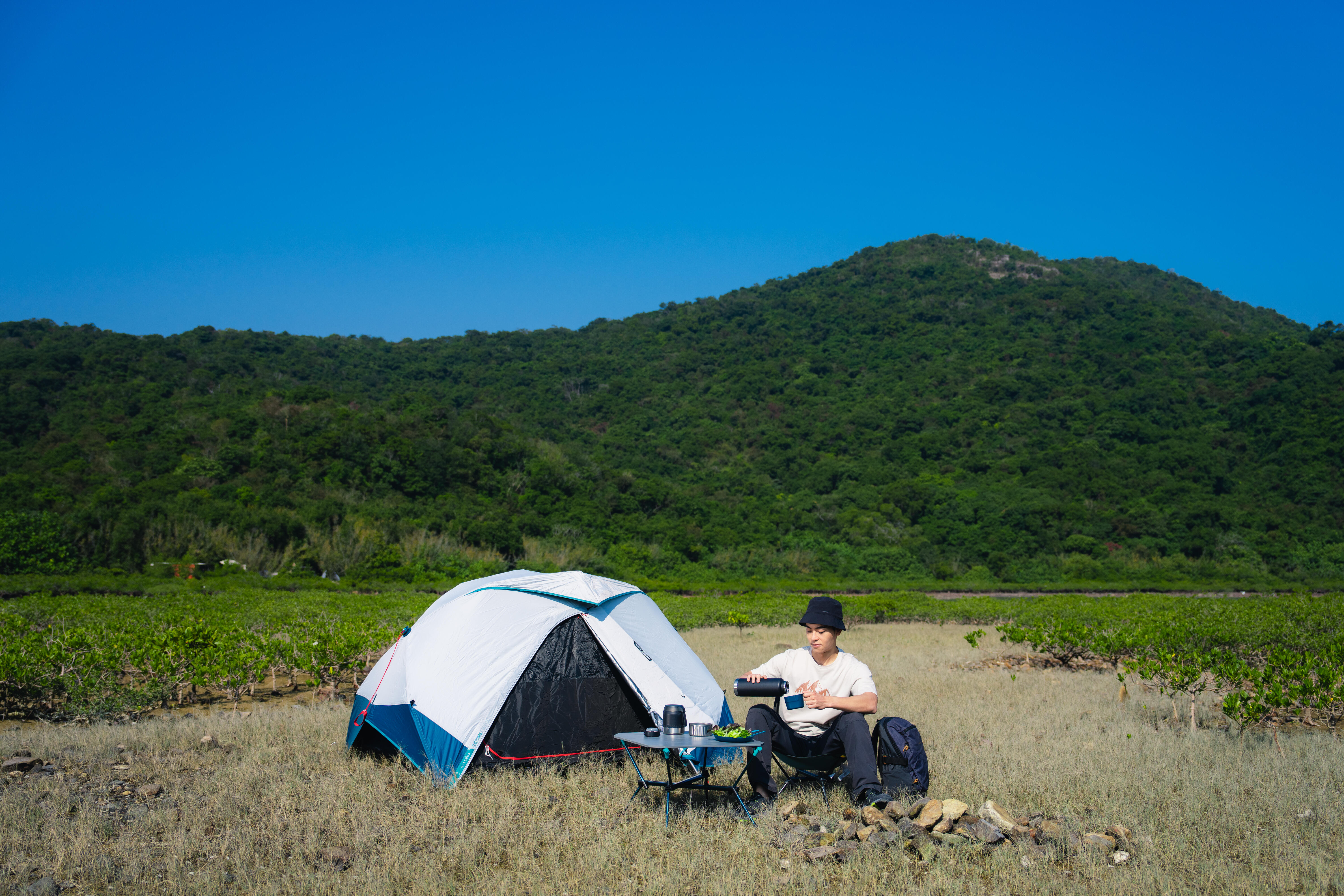 Folding Camping Table - MH 500 - QUECHUA