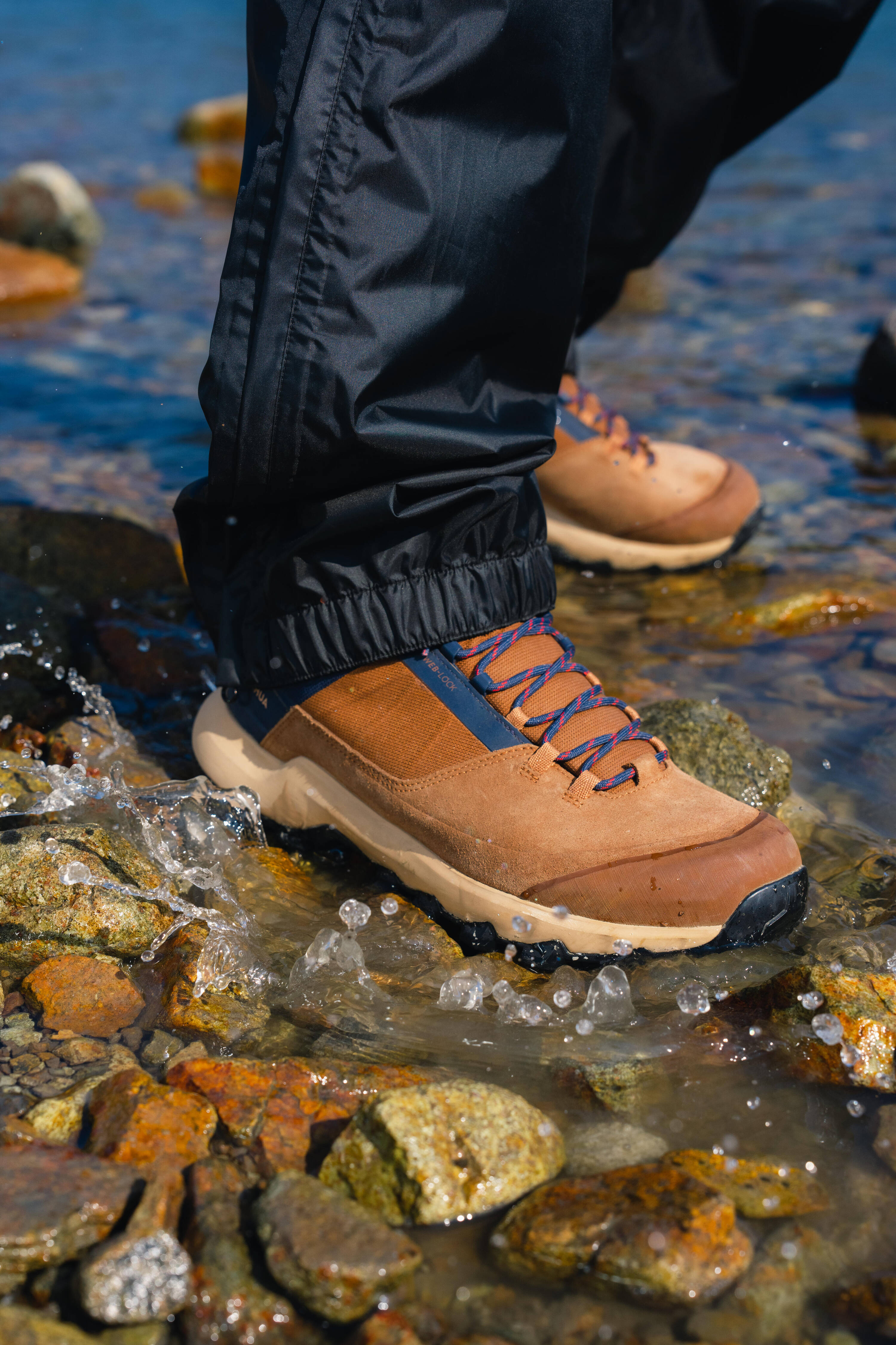 Men Waterproof Hiking Shoes Mid Ankle with Cushion Comfort Brown - MH500 -  4