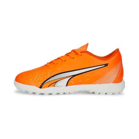 Oranžni nogometni čevlji ULTRA TT za otroke