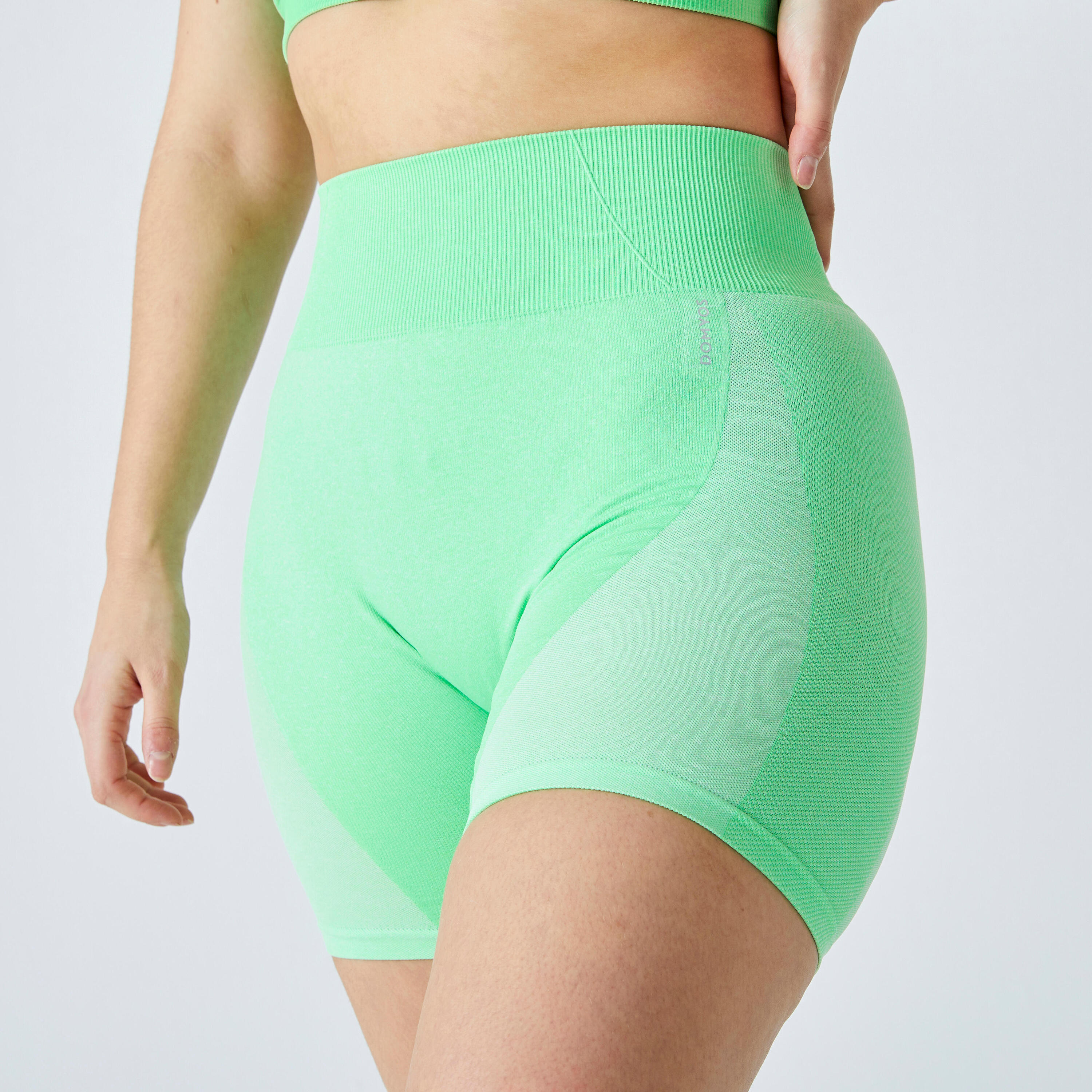 High-Waisted Seamless Fitness Cycling Shorts - Green 5/6