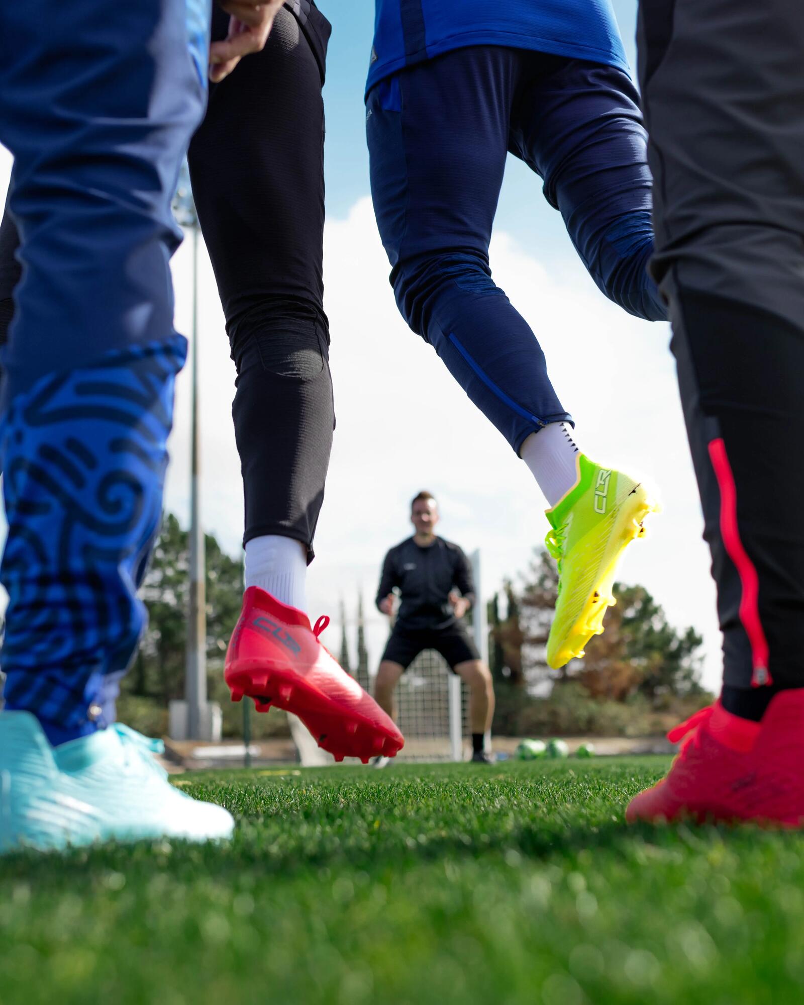 PLP Article Card Adult Football Shoes
