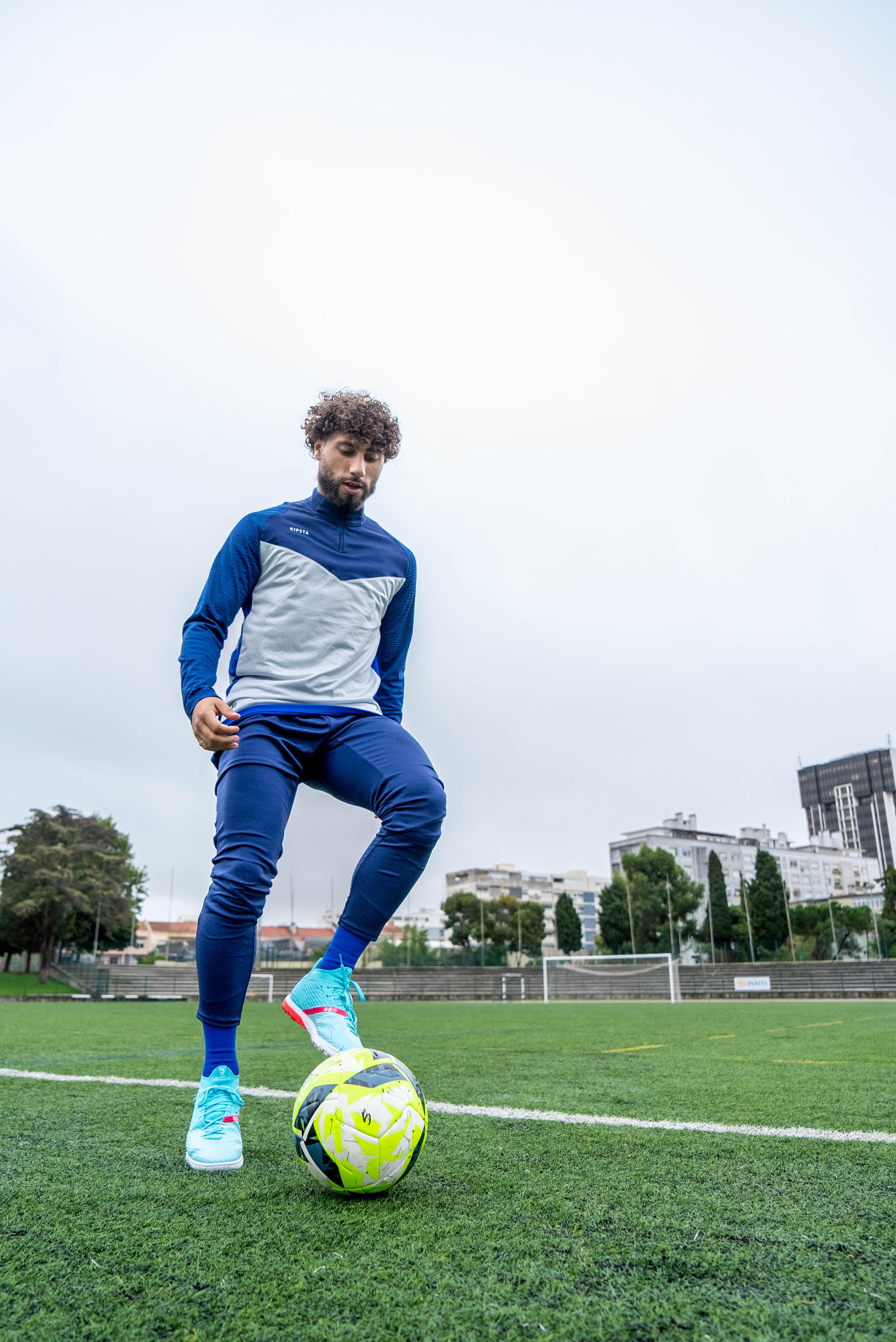 Pantalón de fútbol adulto CLR marino y azul 10/11
