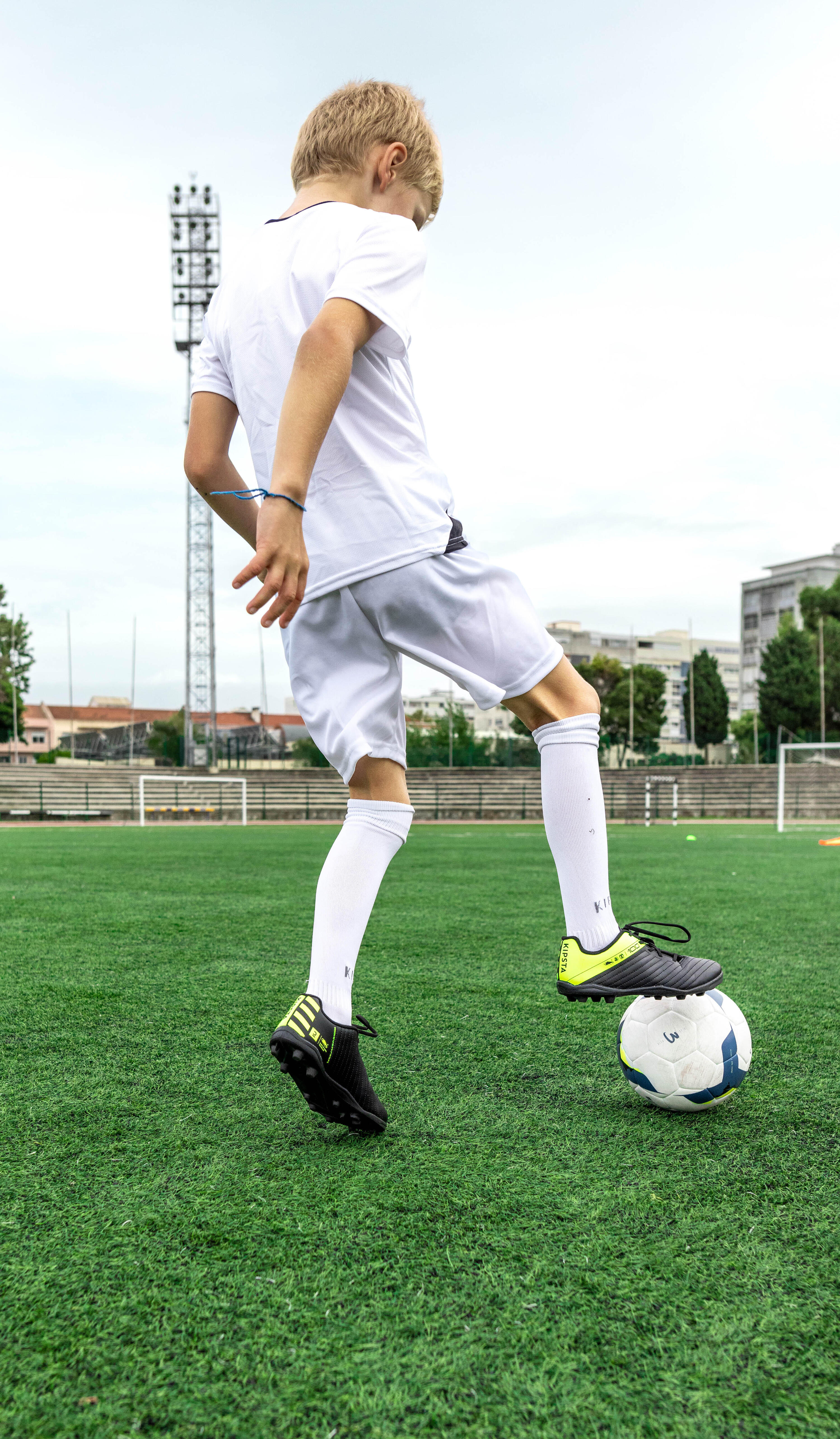 Gyerek futball rövidnadrág - Essentiel 10/11