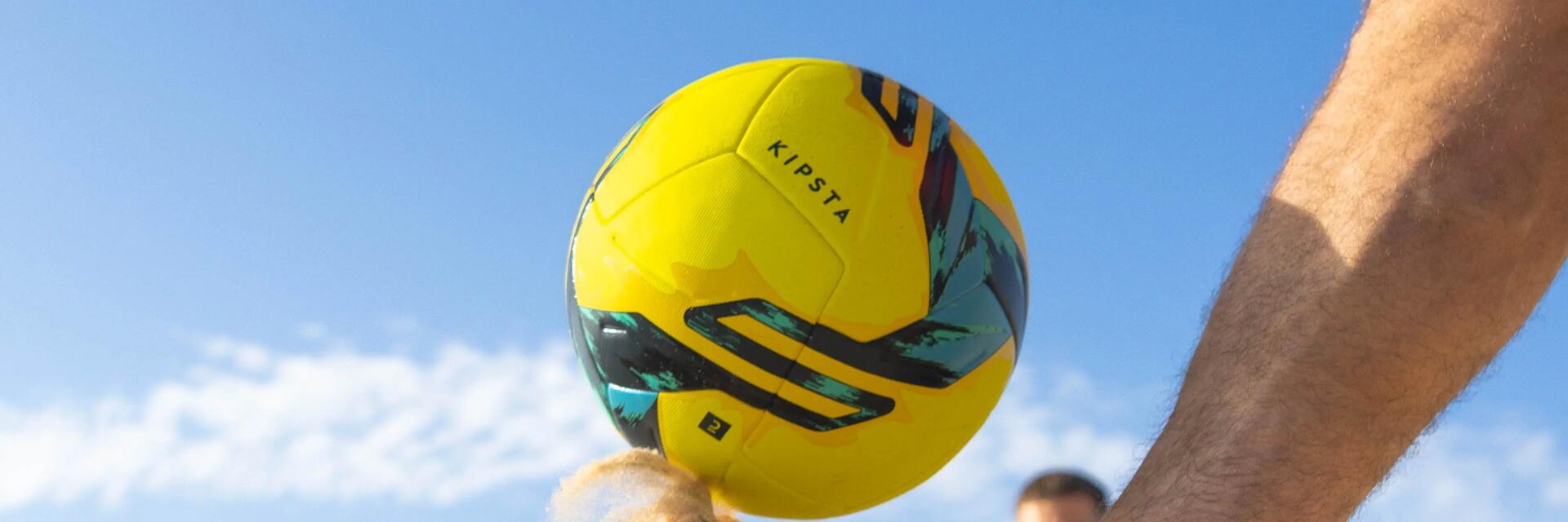 5 jeux foot pour la plage 