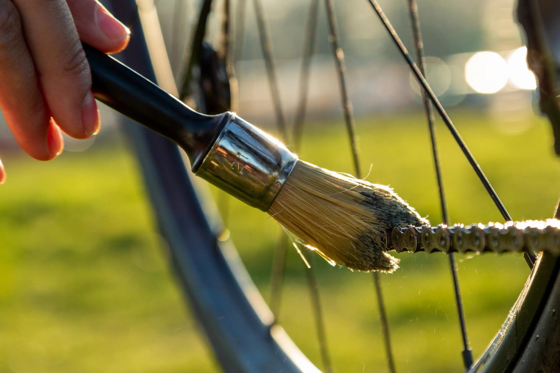 RUTINA DE ÎNTREȚINERE A BICICLETEI ÎN 3 PAȘI!