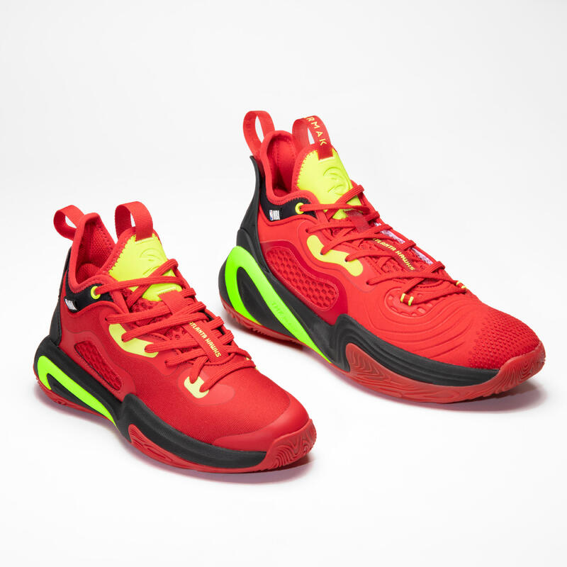 CHAUSSURES DE BASKETBALL GARCON/FILLE SE900 MINI ME NBA ROUGE HAWKS