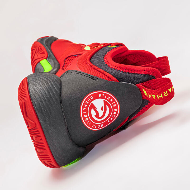 CHAUSSURES DE BASKETBALL GARCON/FILLE SE900 MINI ME NBA ROUGE HAWKS