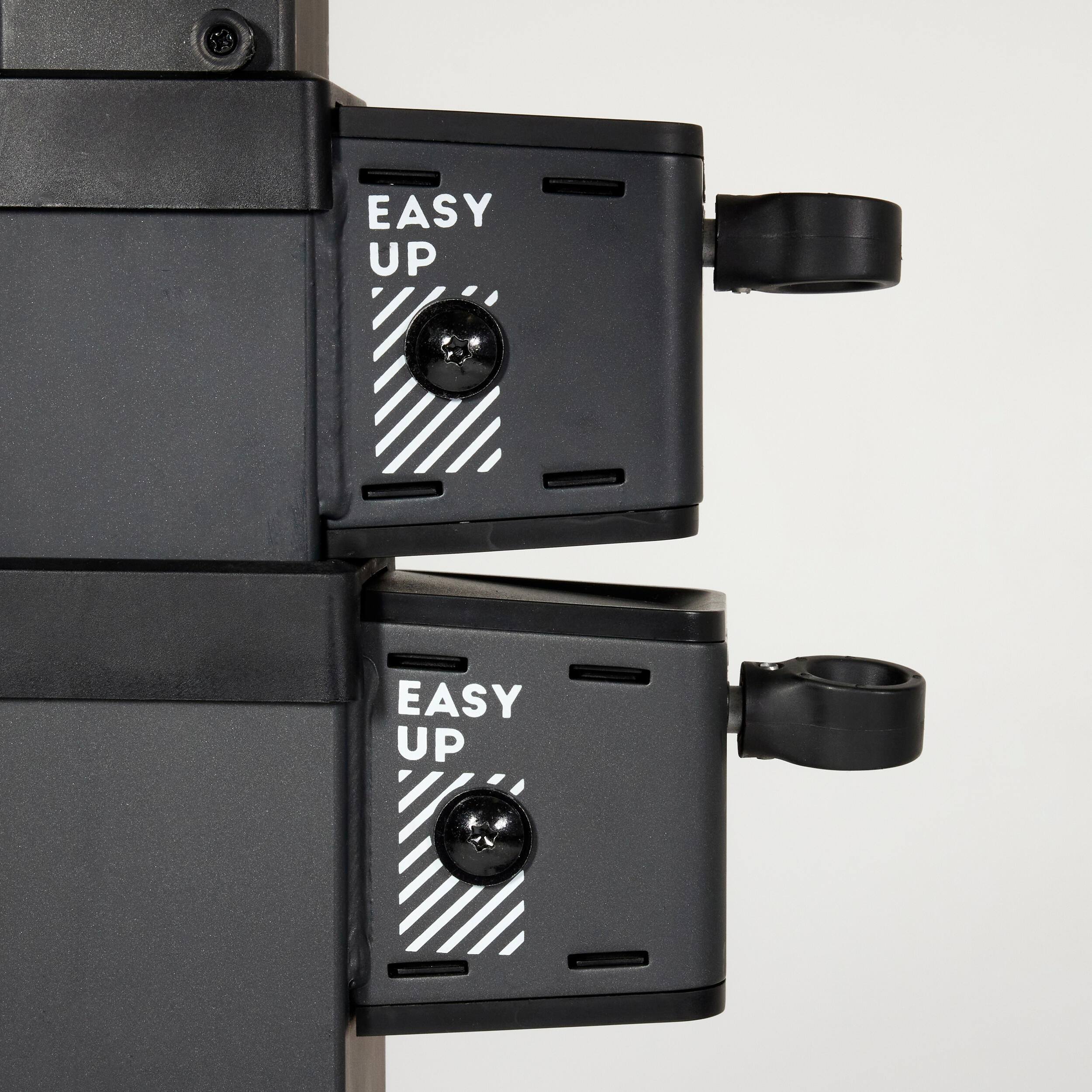 Canasta de baloncesto plegable sobre ruedas de 2,40 m a 3,05 m - B100 Easy Box 9/16