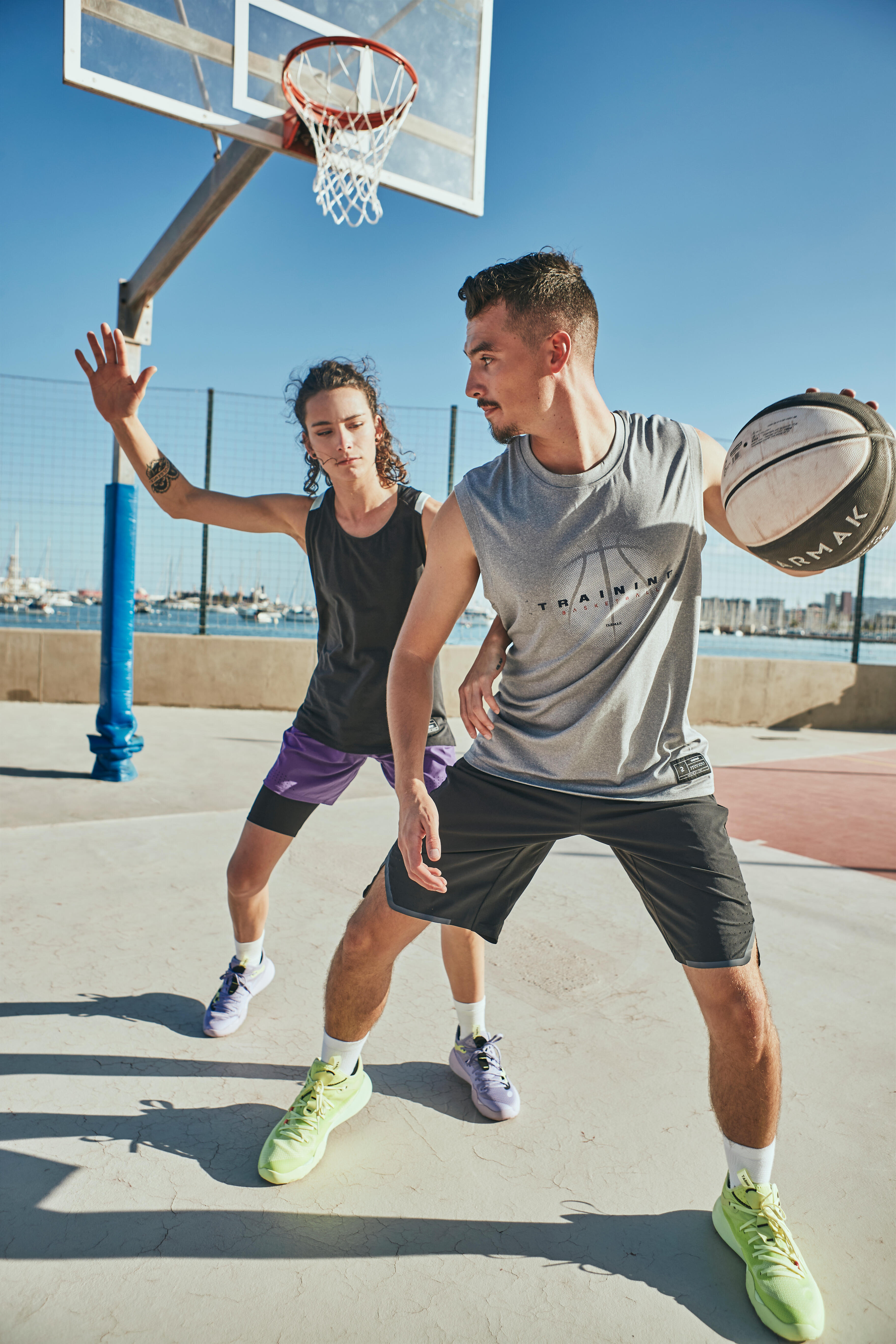 Maillot de basketball - TS 500 gris - TARMAK