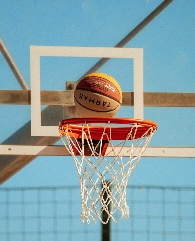 Comment choisir son ballon de basketball ?