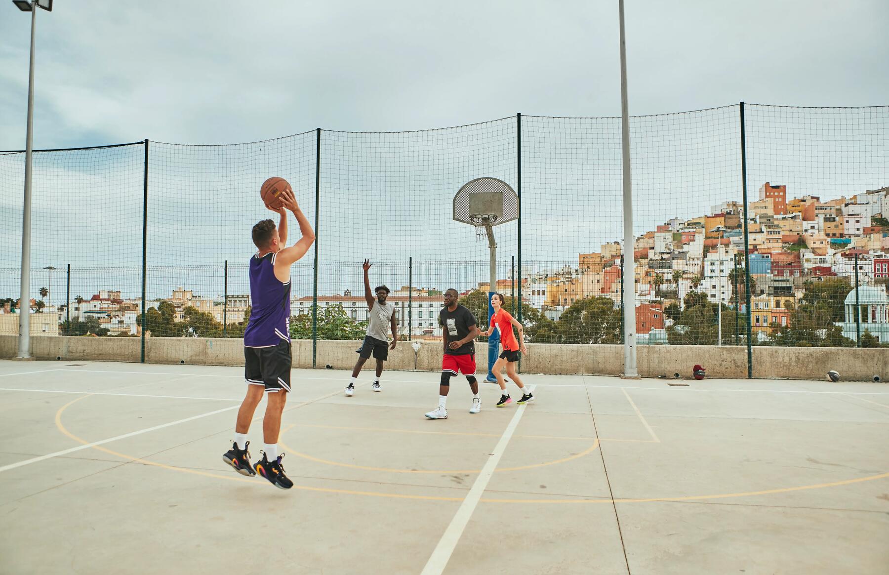 🏀DIŞARDA BASKETBOL OYNAYABİLECEĞİNİZ MEKANLAR!