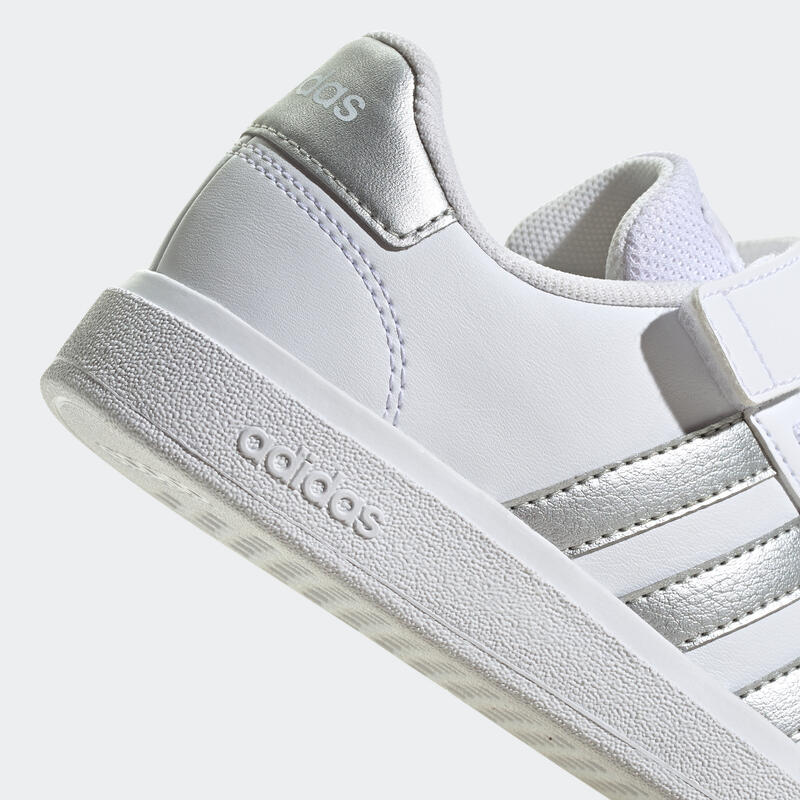 Baskets fille à scratch détails irisés – Adidas Grand C blanc