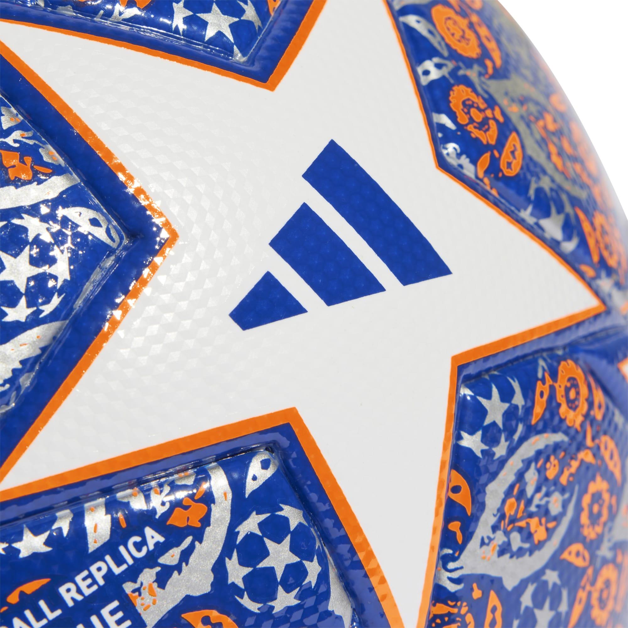 Champions League Ball Istanbul 2023 2/4