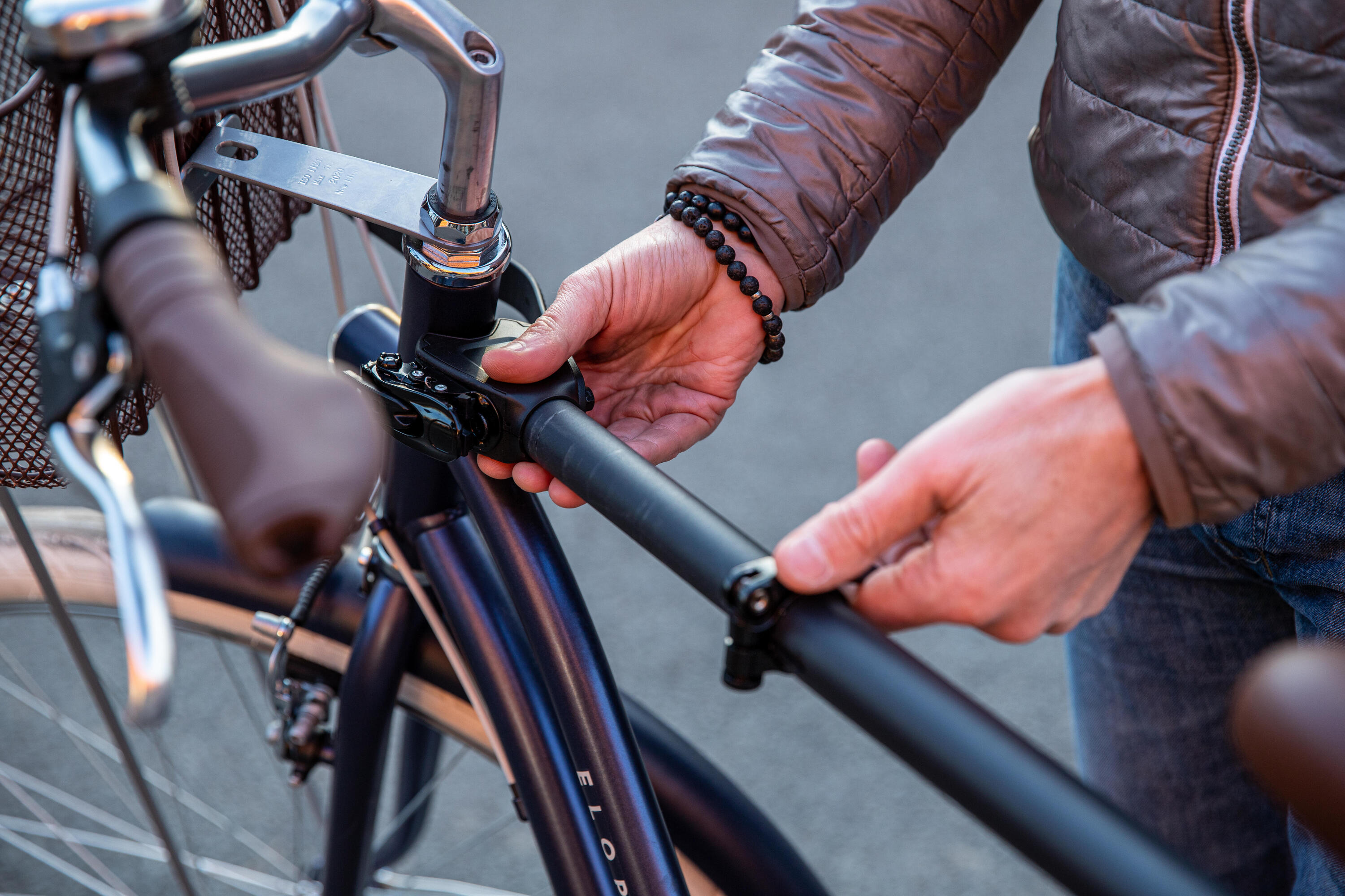barre de tractage pour velo