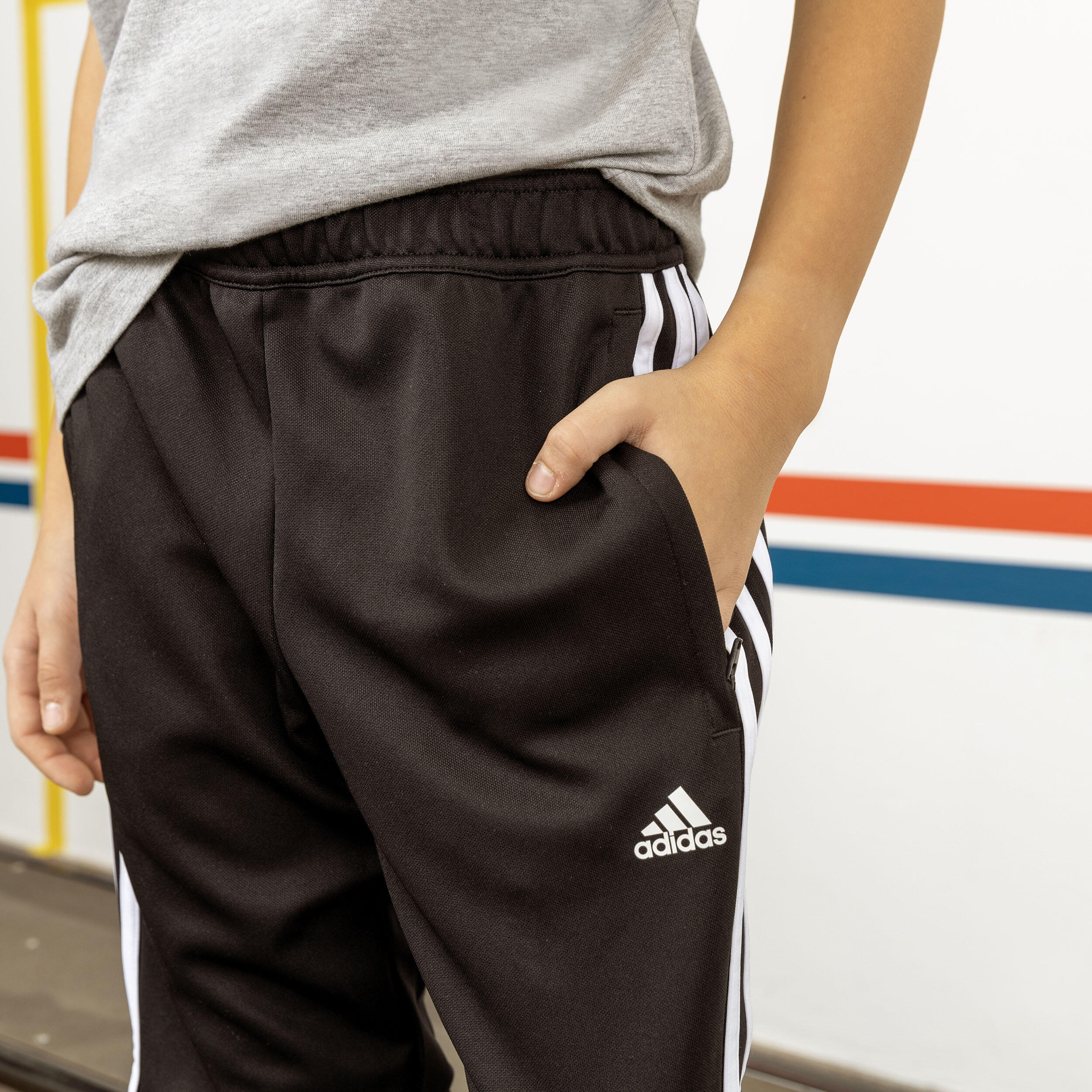 Pantaloni della tuta da ginnastica per bambini - nero adidas