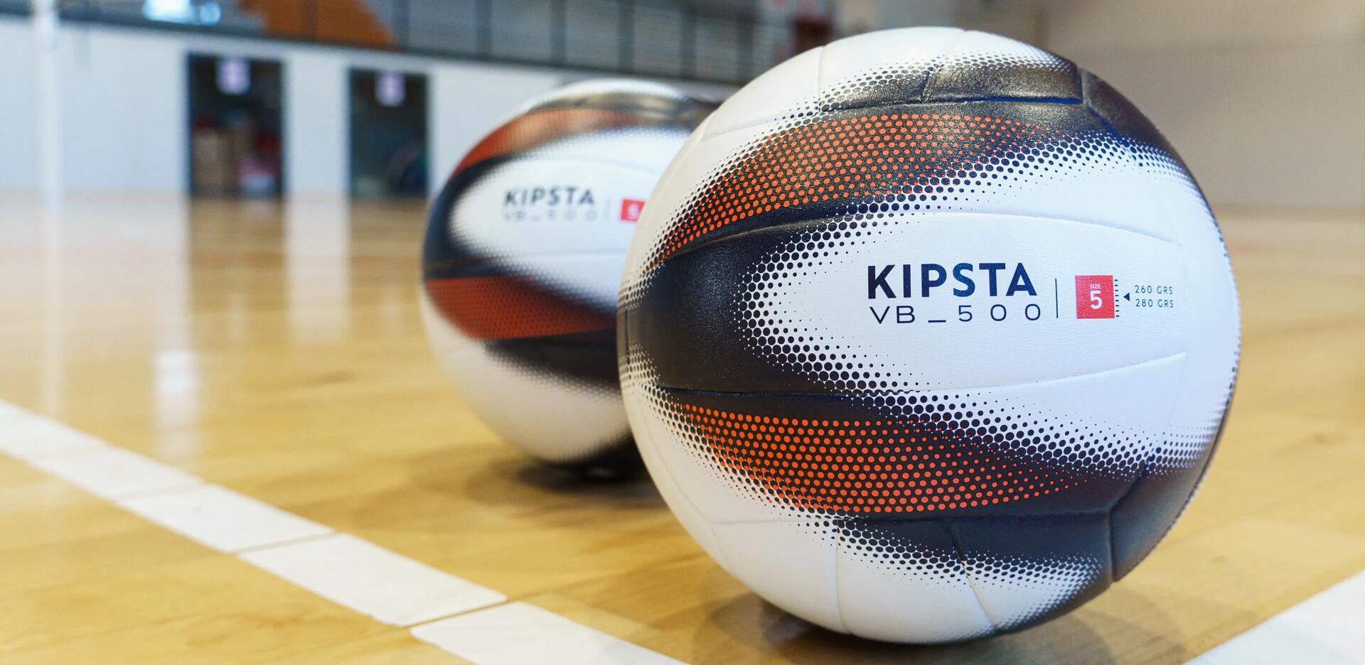 BALLON DE VOLLEYBALL EN AIR