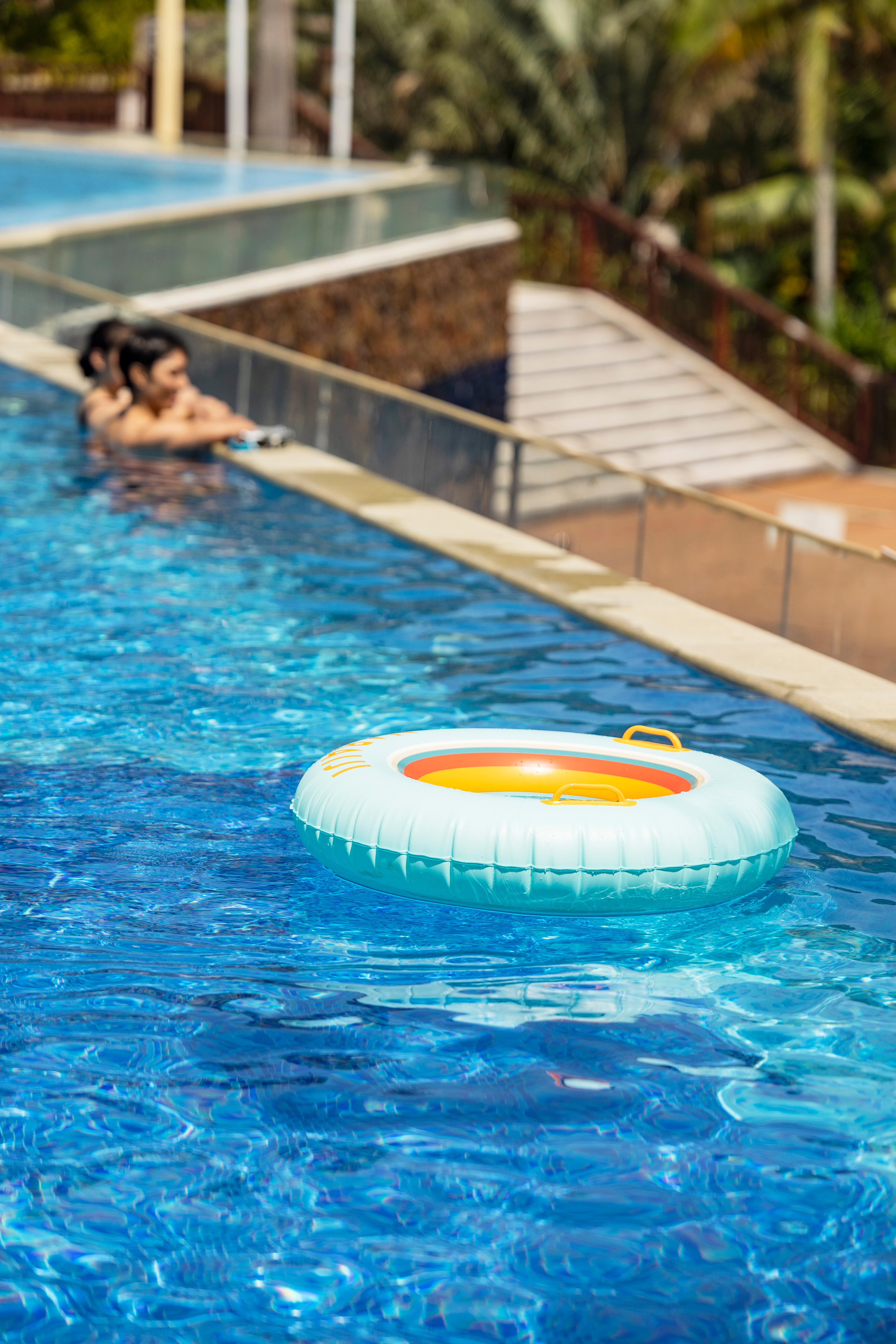 Large 92 cm inflatable printed pool ring with comfort grips - NABAIJI