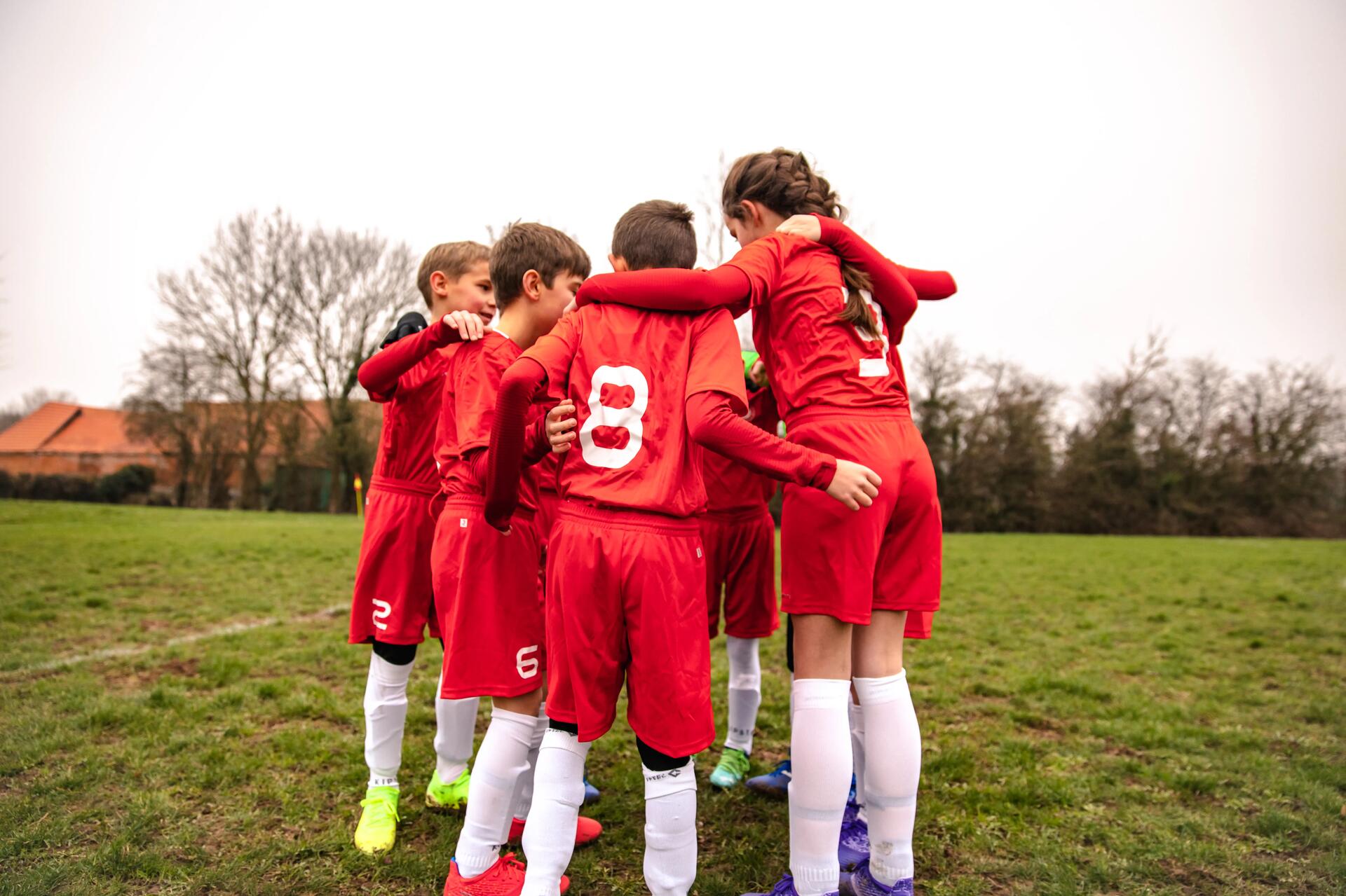 ¿Qué debes tener en cuenta para iniciar en el fútbol?