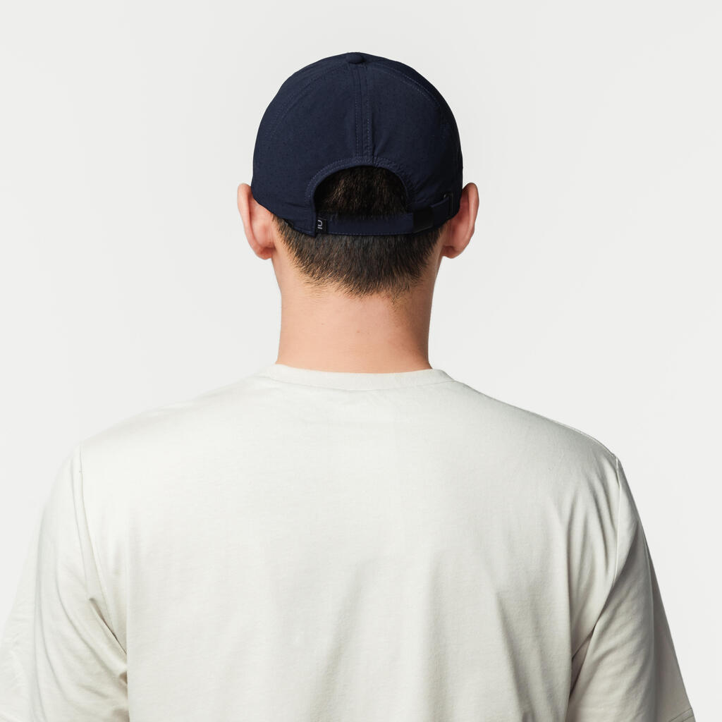 CASQUETTE DE TREKKING TRAVEL 500 - MARINE