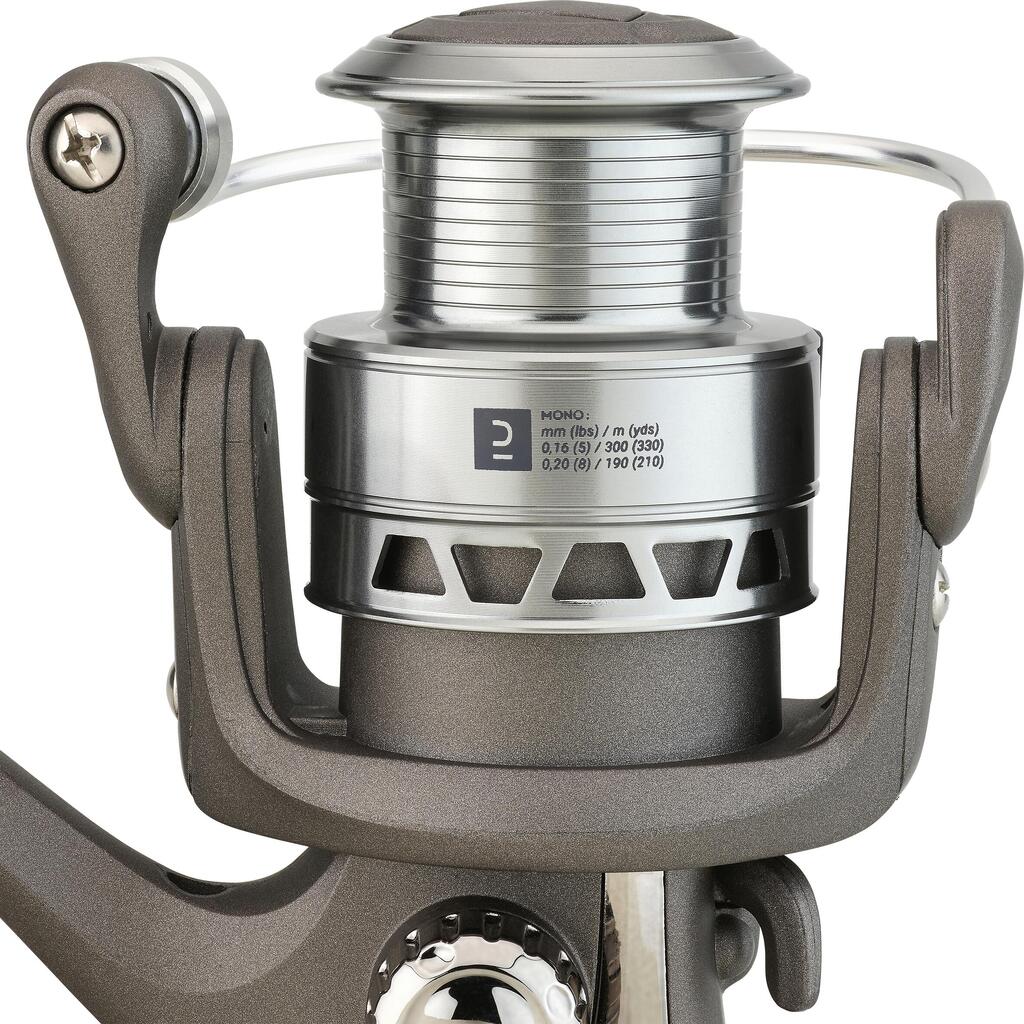 RFT Rear 500 drag fishing reel - 2000